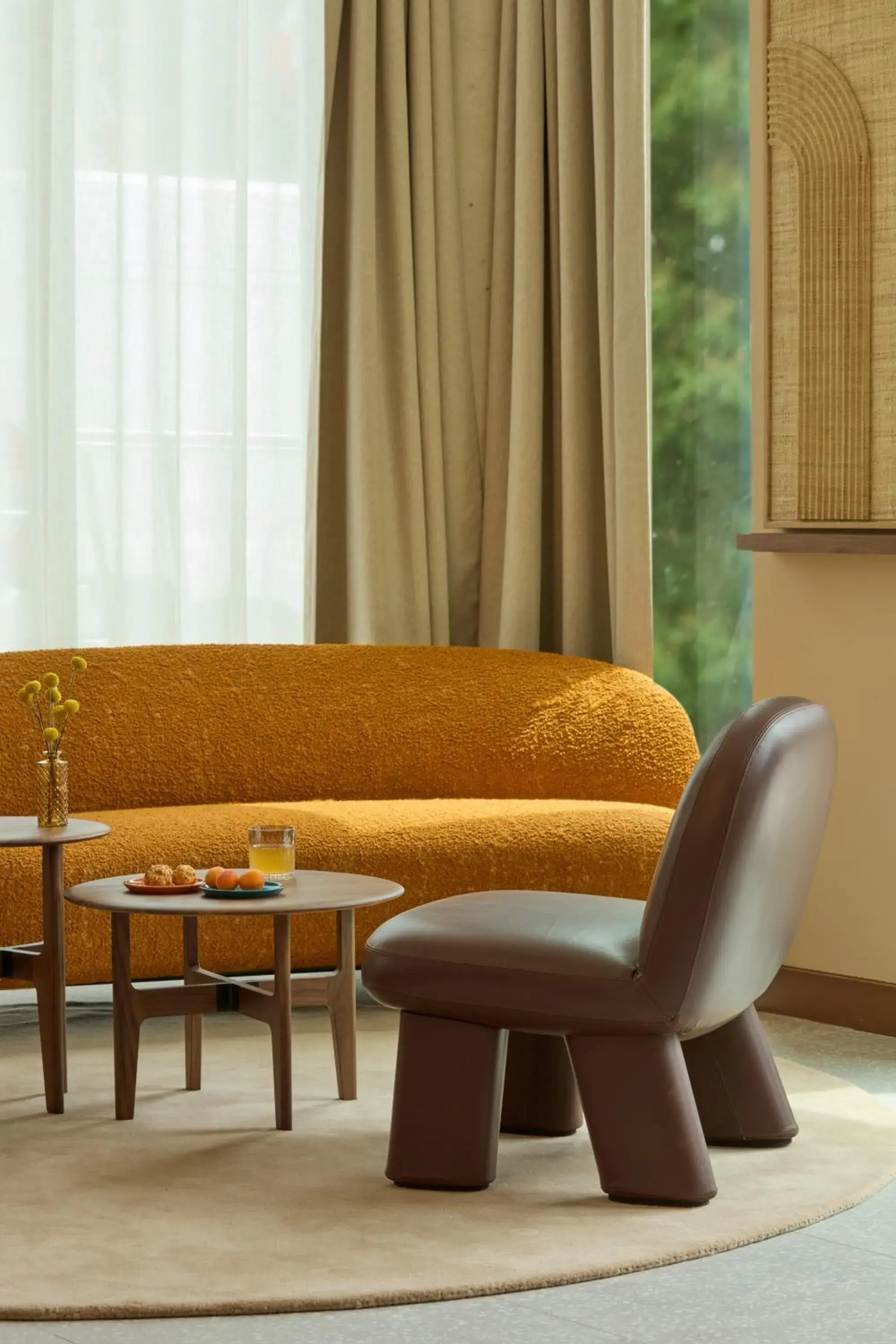 Living room in OKKO Hotels Troyes Centre Living room in OKKO Hotels Troyes Centre