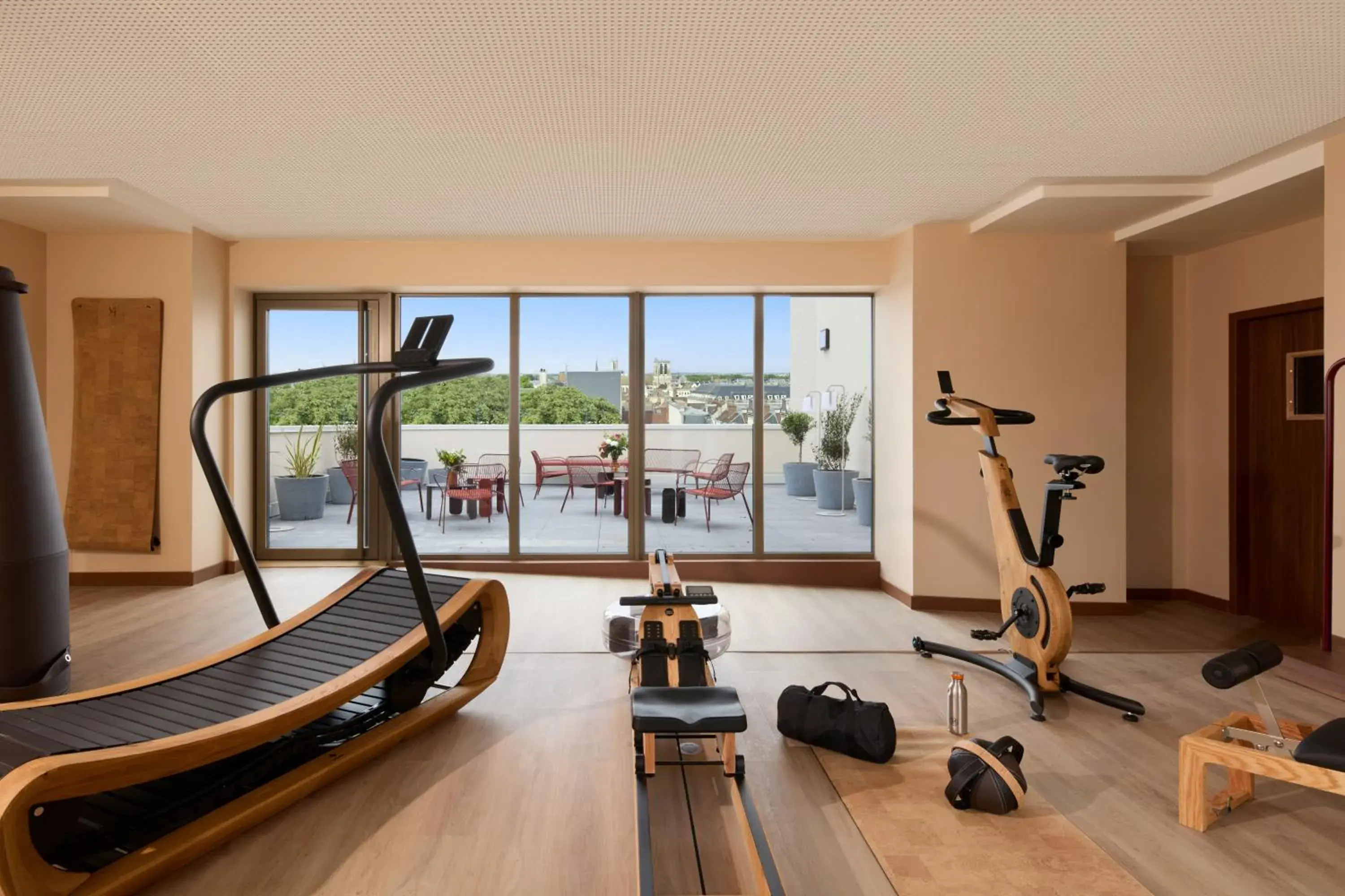 Fitness centre/facilities in OKKO Hotels Troyes Centre Fitness centre/facilities in OKKO Hotels Troyes Centre