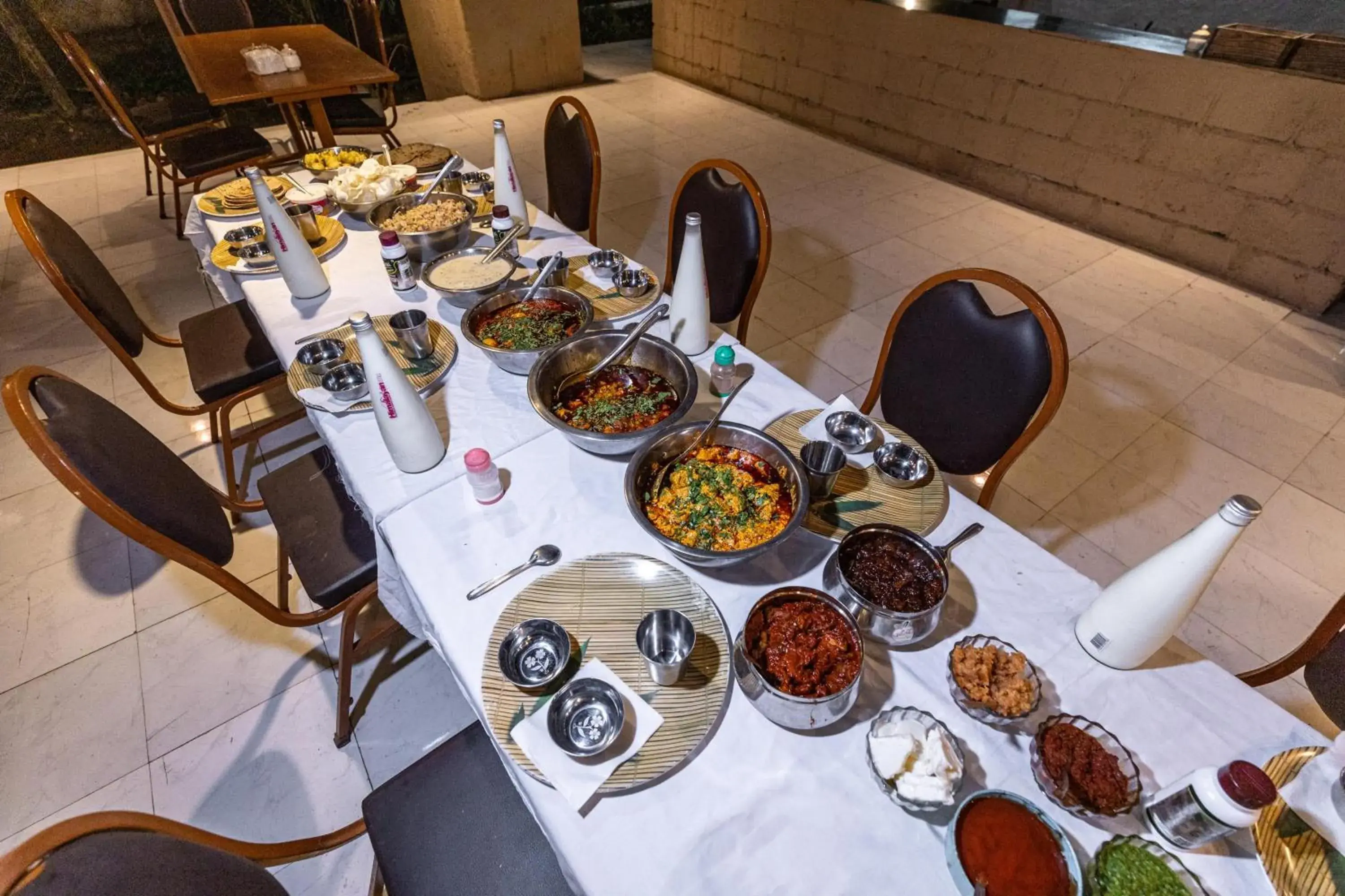 Restaurant/places to eat in Gir County Resort Restaurant/places to eat in Gir County Resort