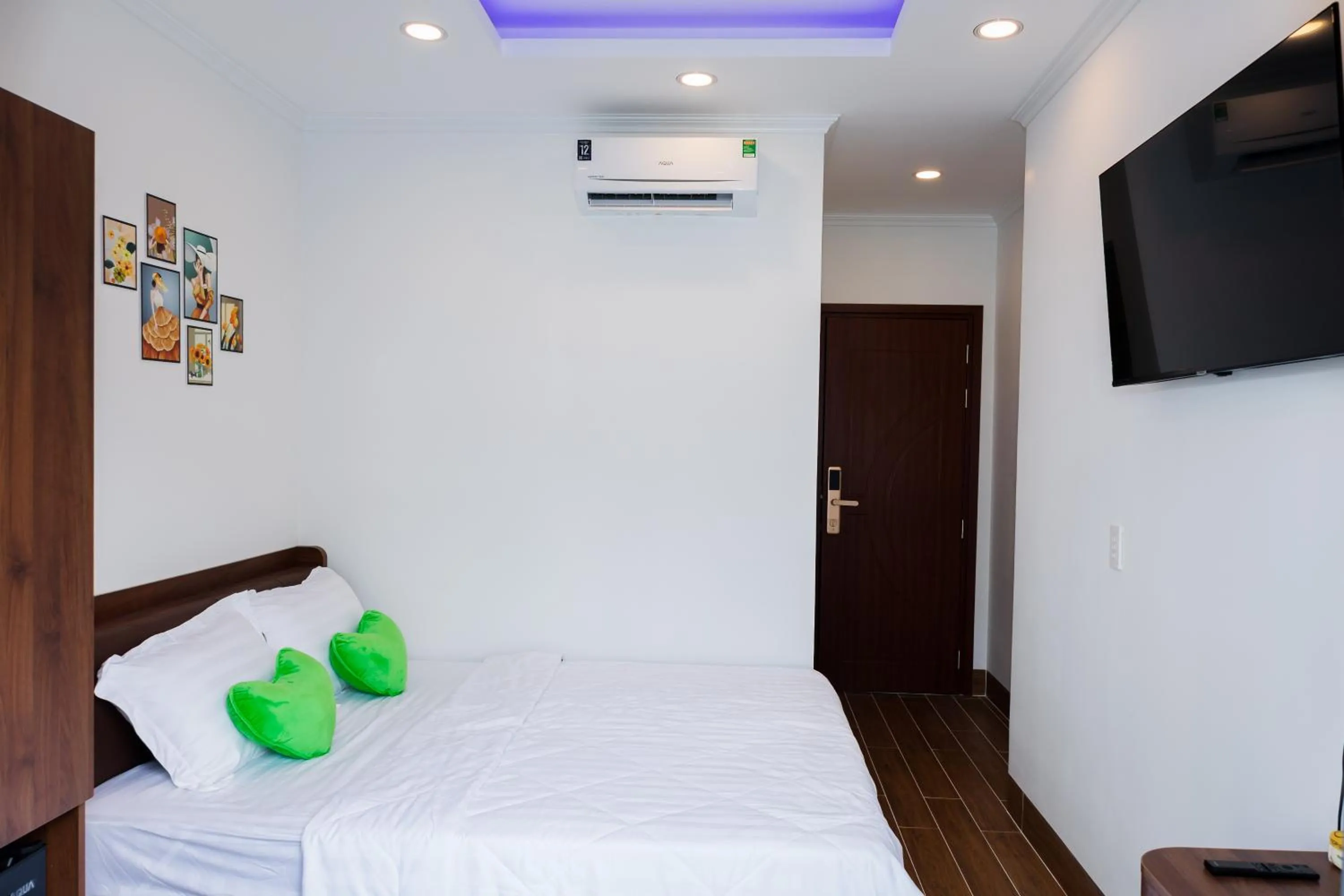 Bed in Suka Hotel