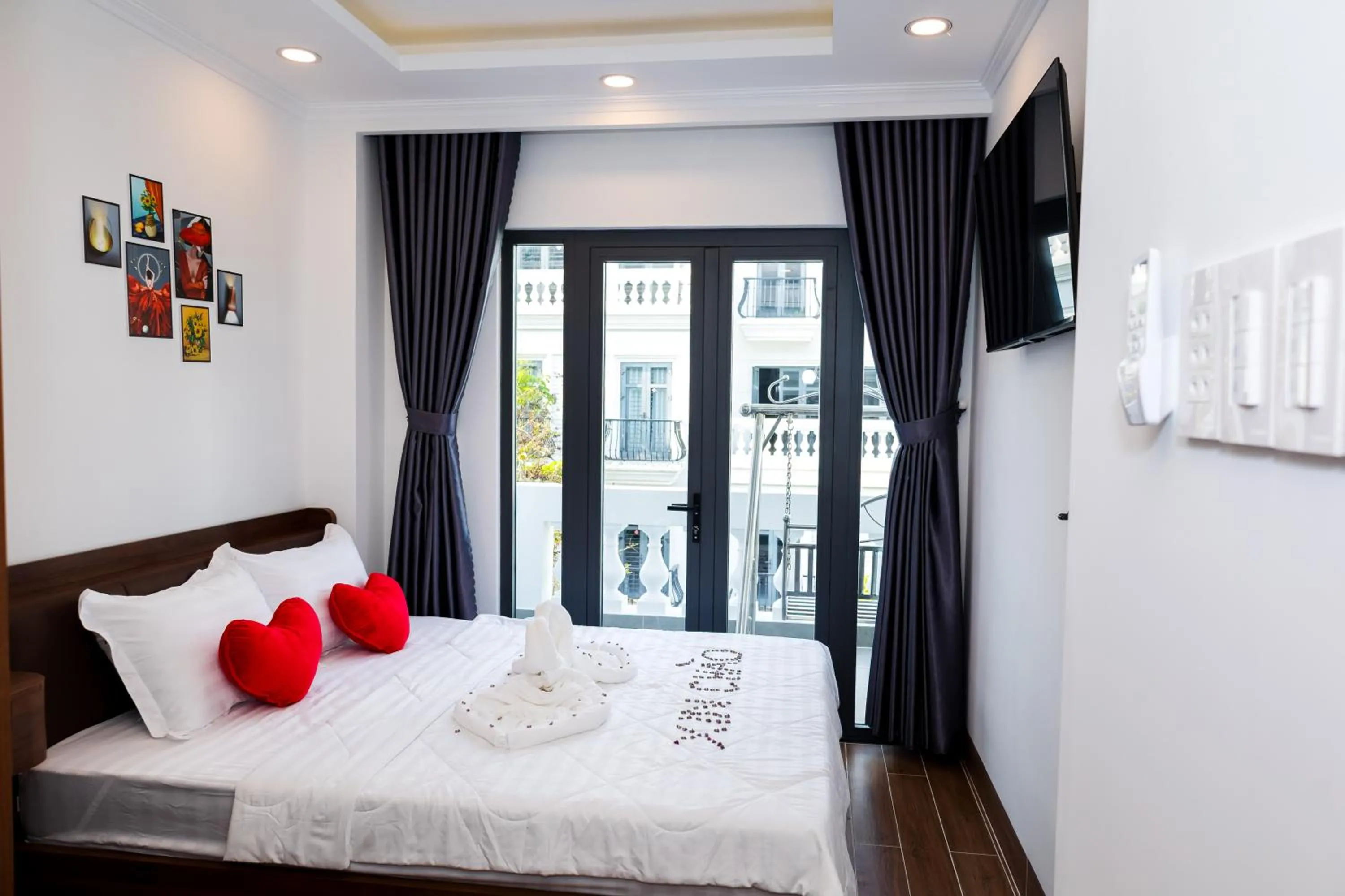 Bed in Suka Hotel