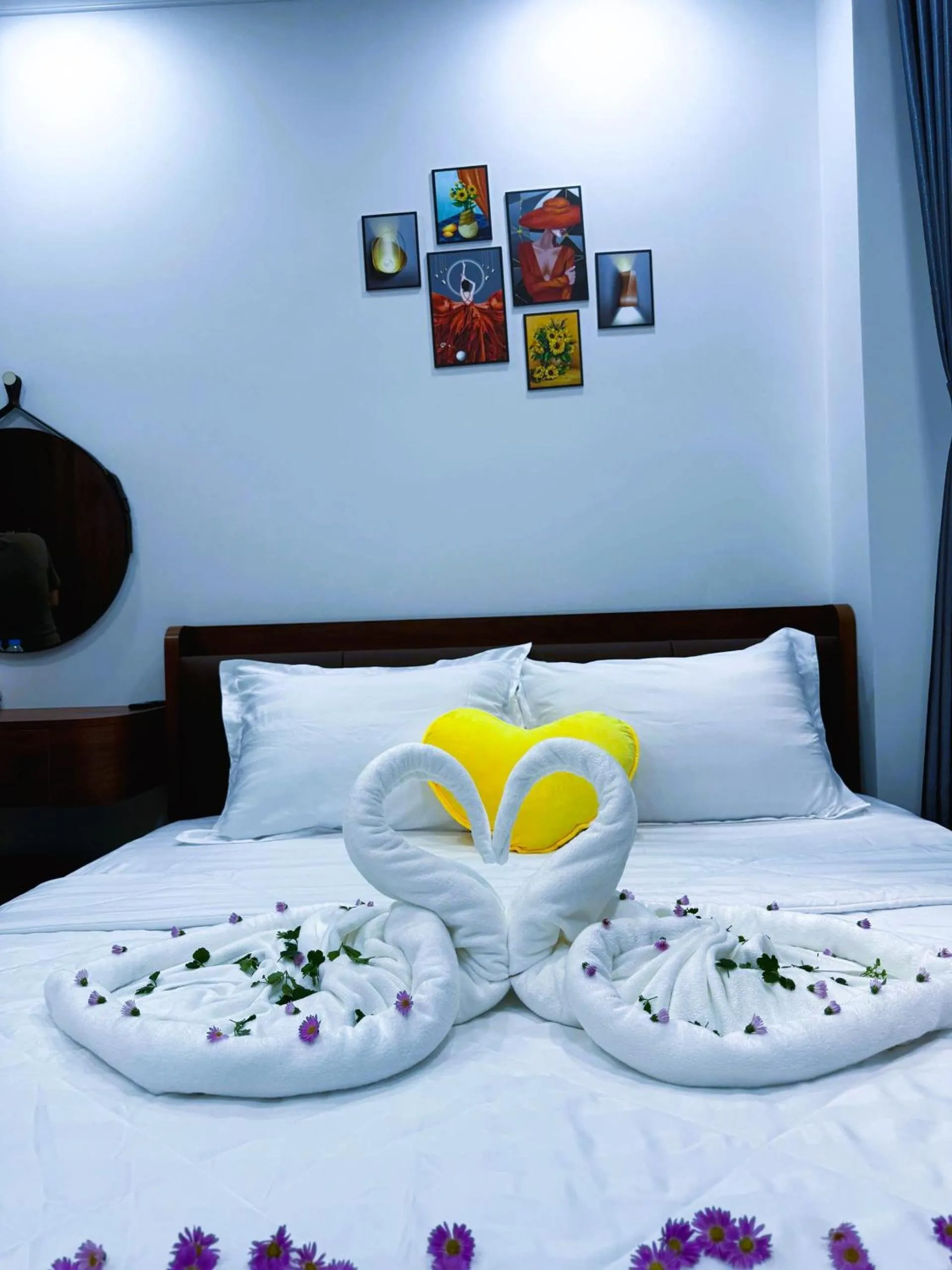Bed in Suka Hotel