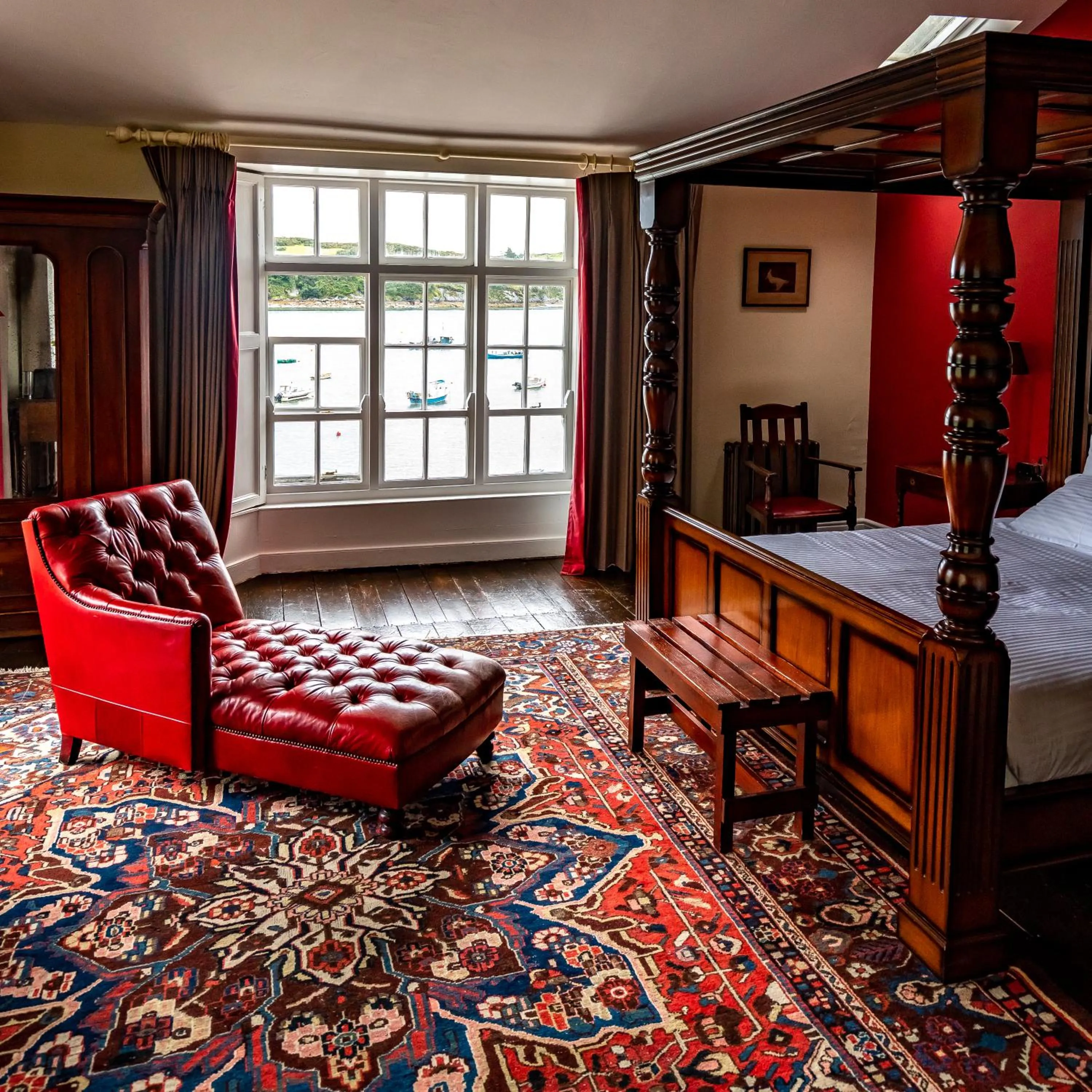 Bedroom, Bed in The Castle