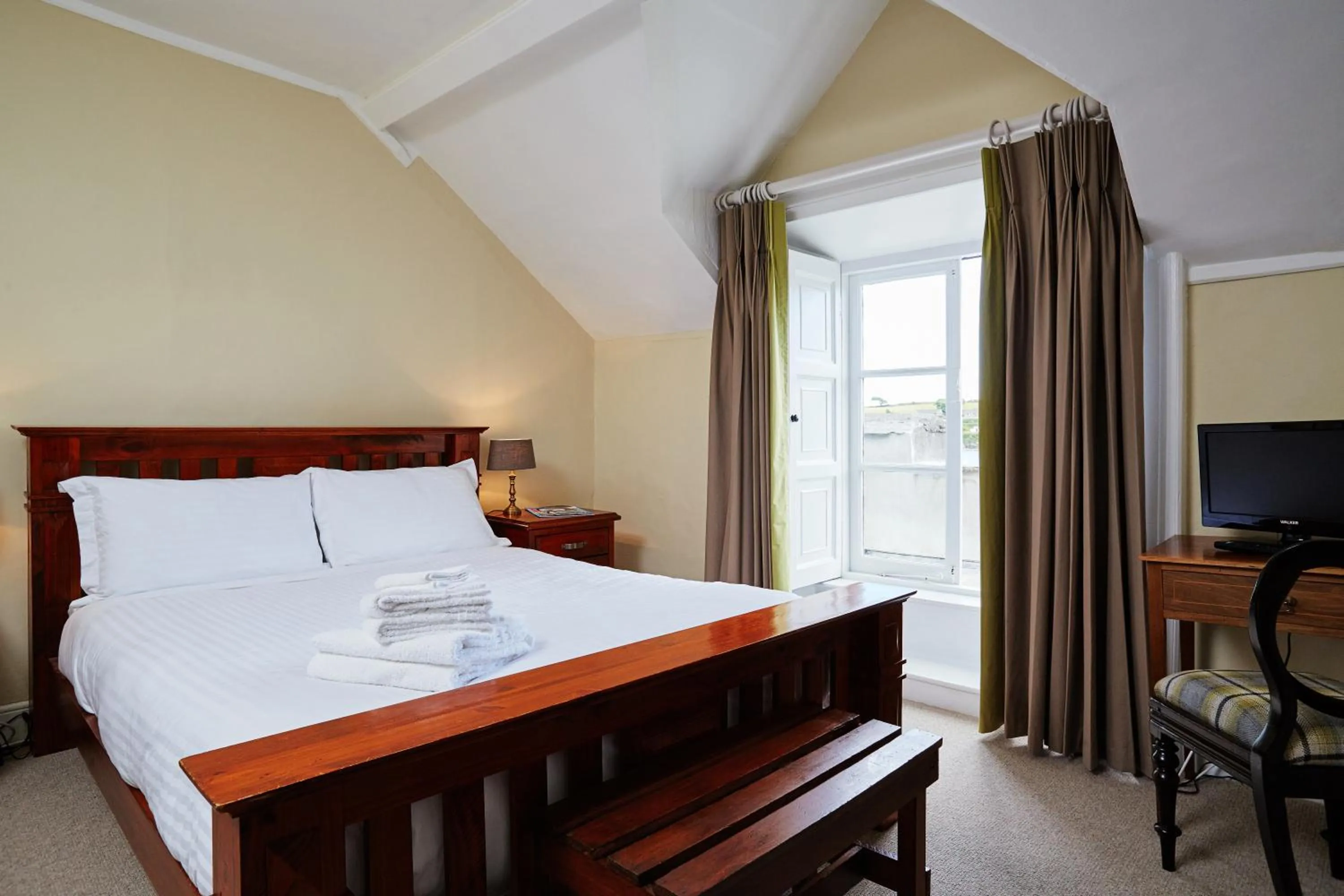 Photo of the whole room, Bed in The Castle