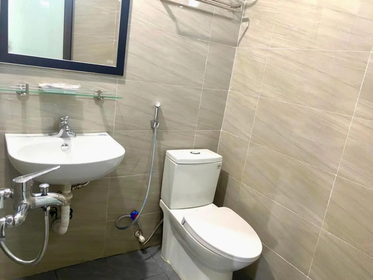 Family Transit Hotel