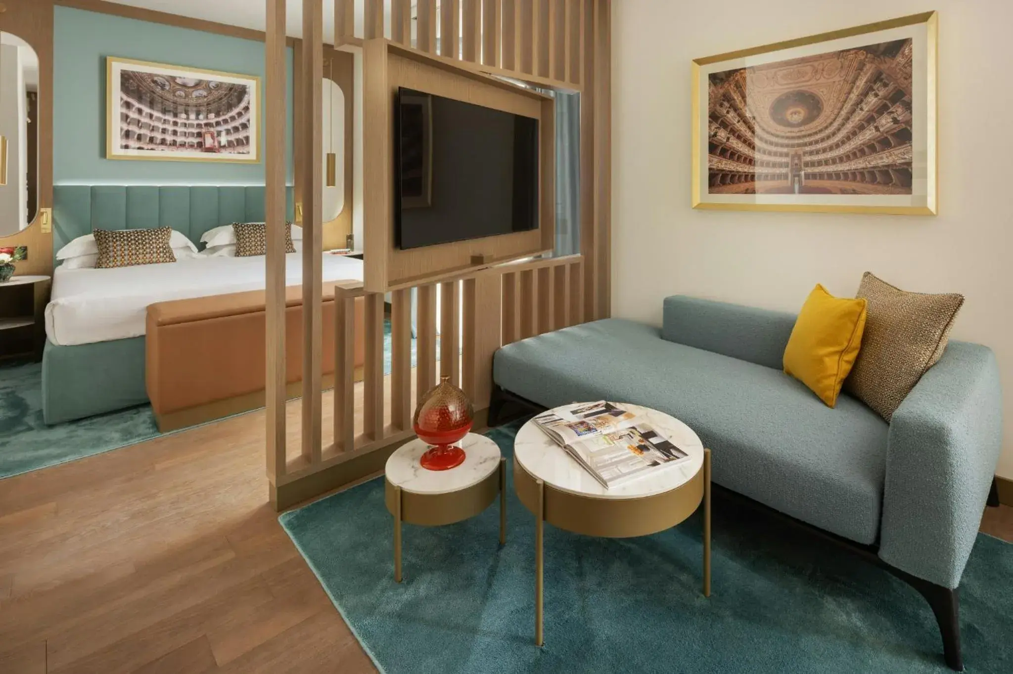 Bedroom, Bed in Teatro Luxury Apartments Firenze - Starhotels Collezione Bedroom, Bed in Teatro Luxury Apartments Firenze - Starhotels Collezione