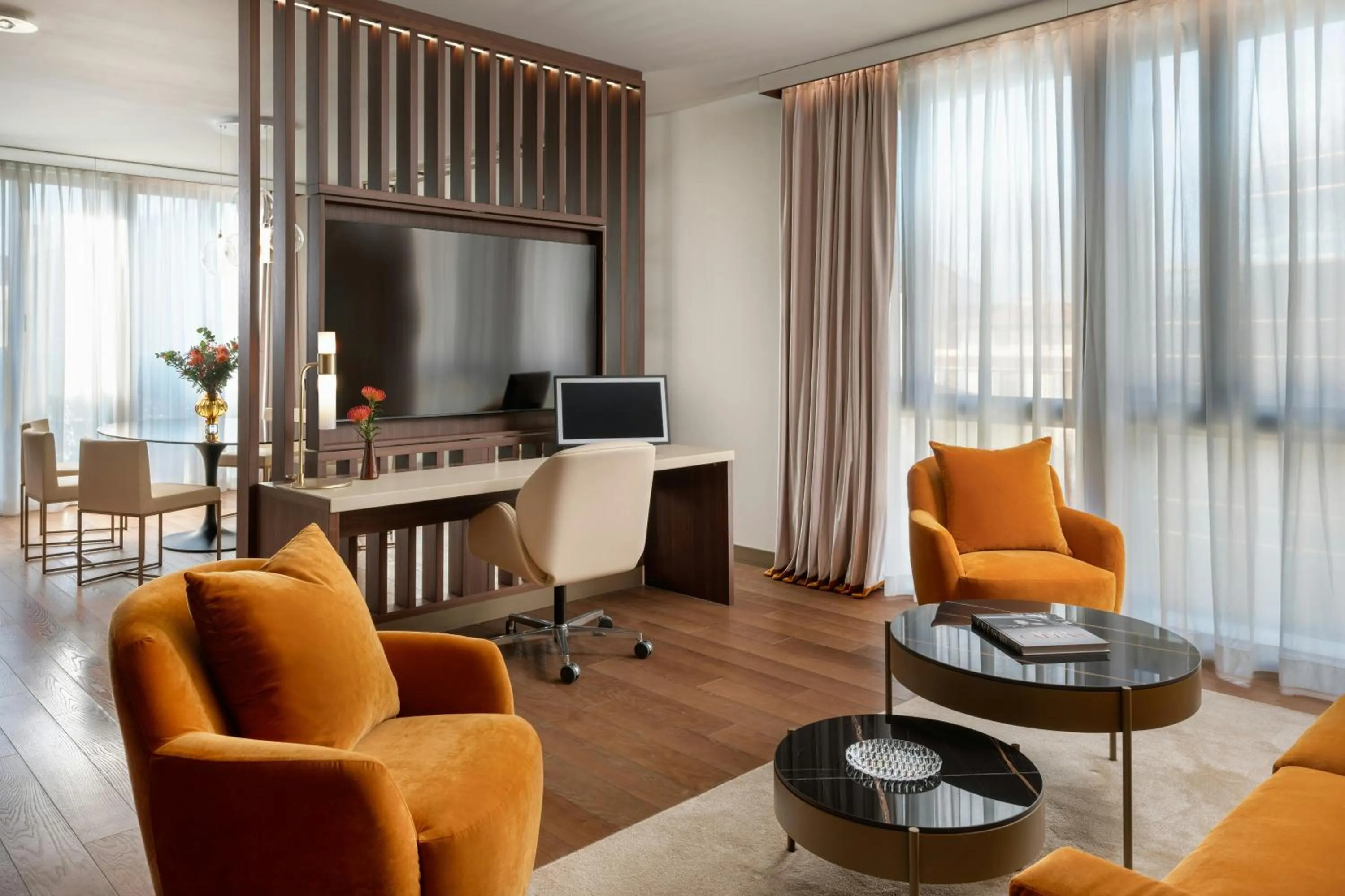 Photo of the whole room in Teatro Luxury Apartments Firenze - Starhotels Collezione