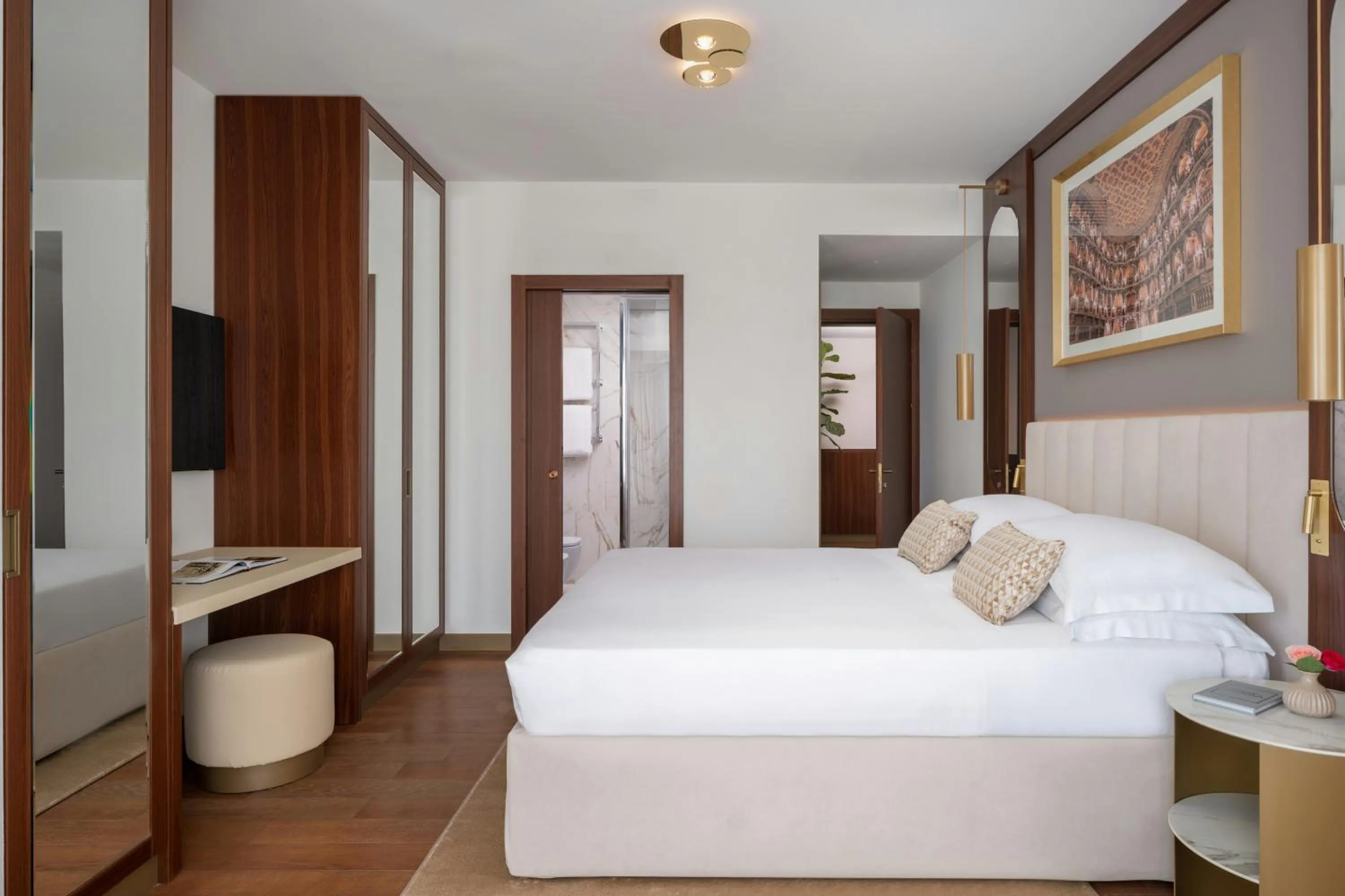 Other, Bed in Teatro Luxury Apartments Firenze - Starhotels Collezione