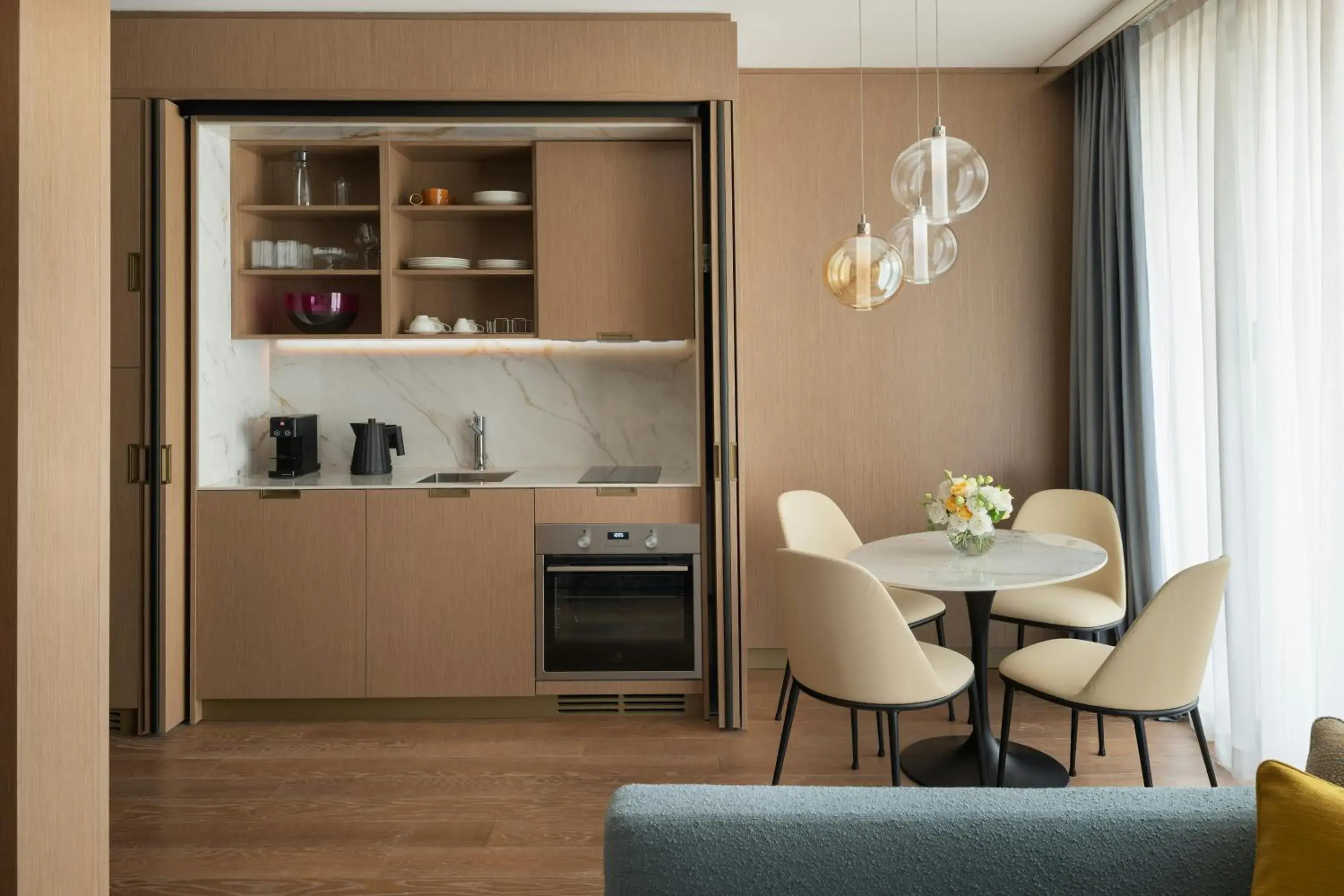 Living room in Teatro Luxury Apartments Firenze - Starhotels Collezione Living room in Teatro Luxury Apartments Firenze - Starhotels Collezione