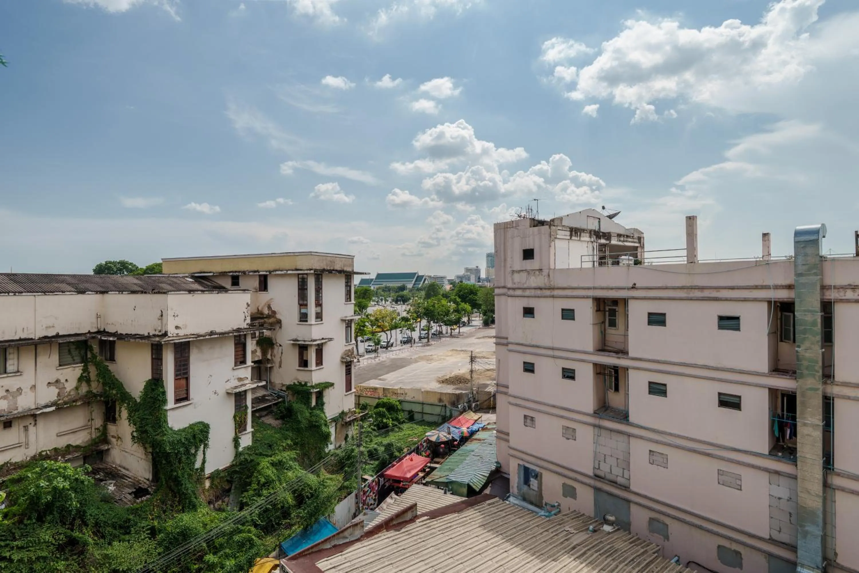 Property building in Collection O Khaosan Park