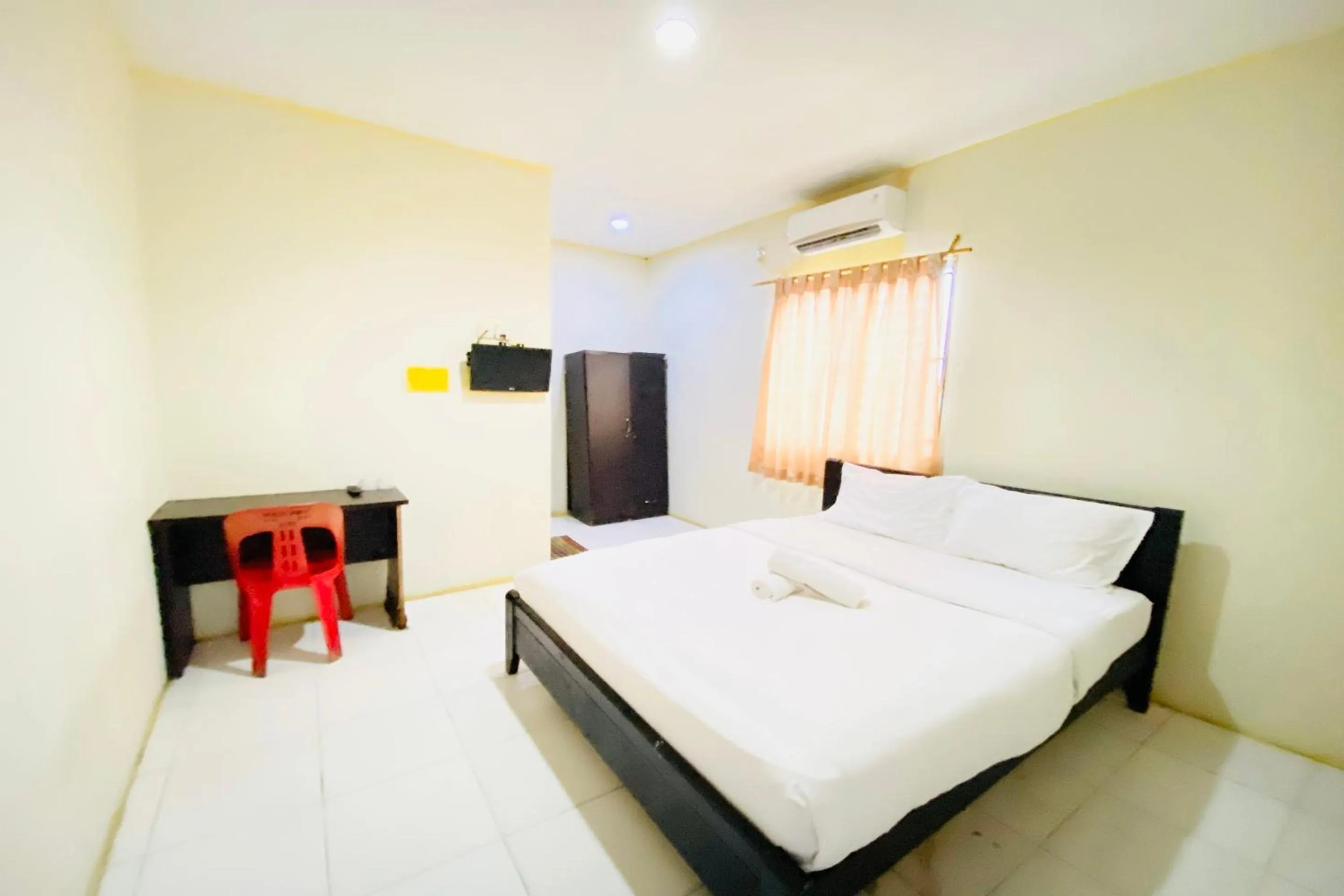 Bedroom, Bed in Hotel O Jodoh Near Grand Batam Mall Formerly Agung Hotel