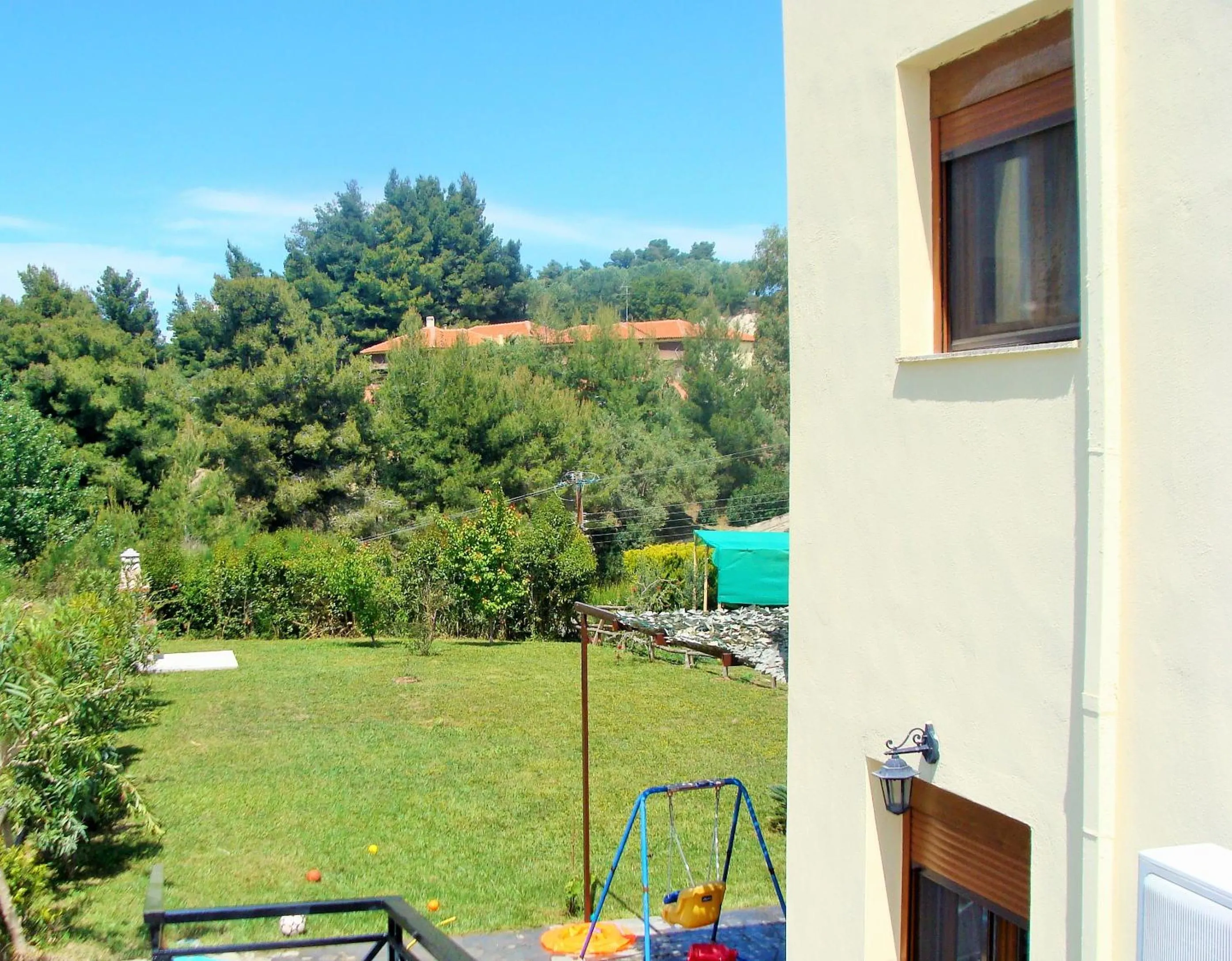 Property building in Sea View House