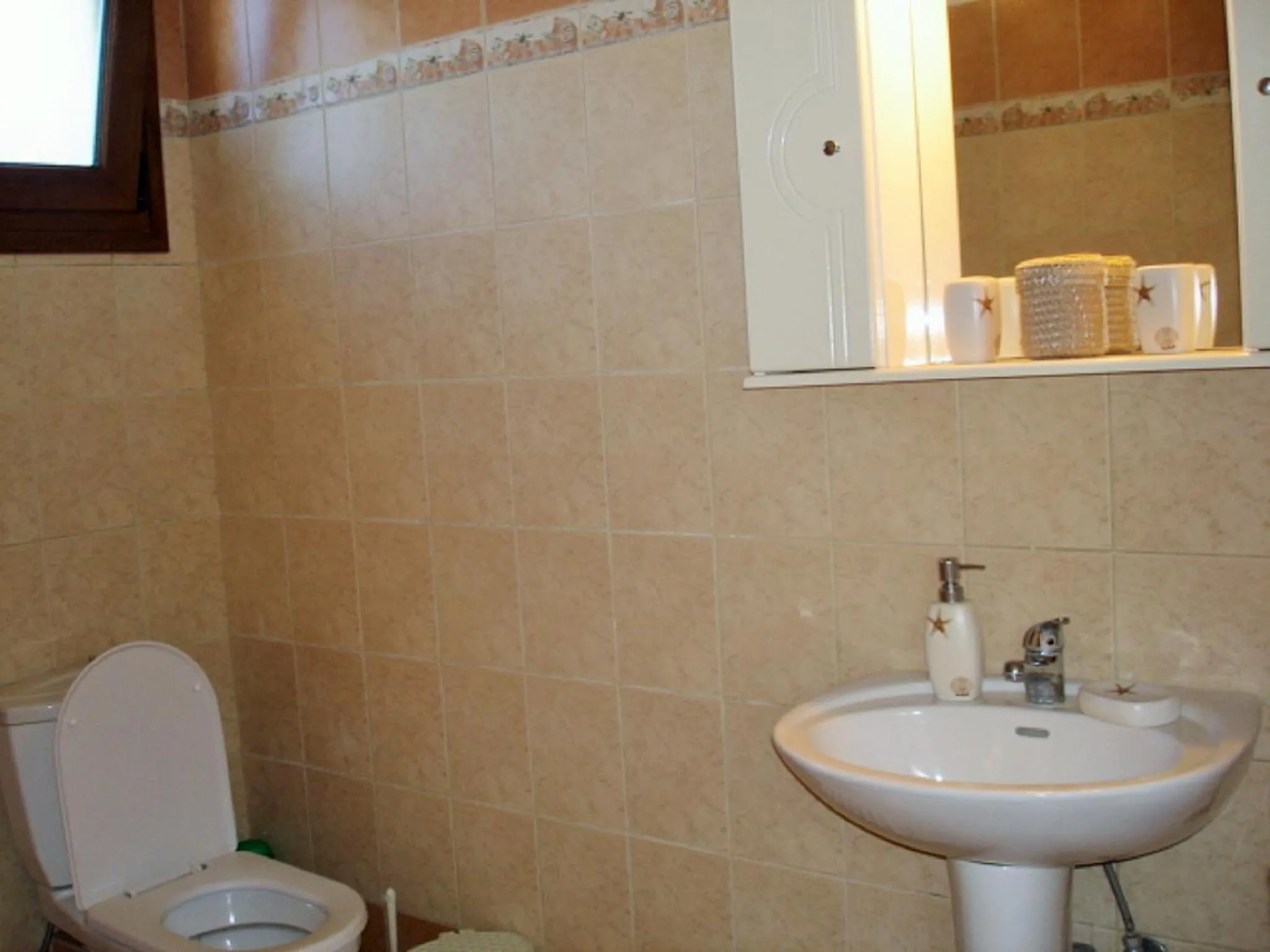 Property building in Sea View House