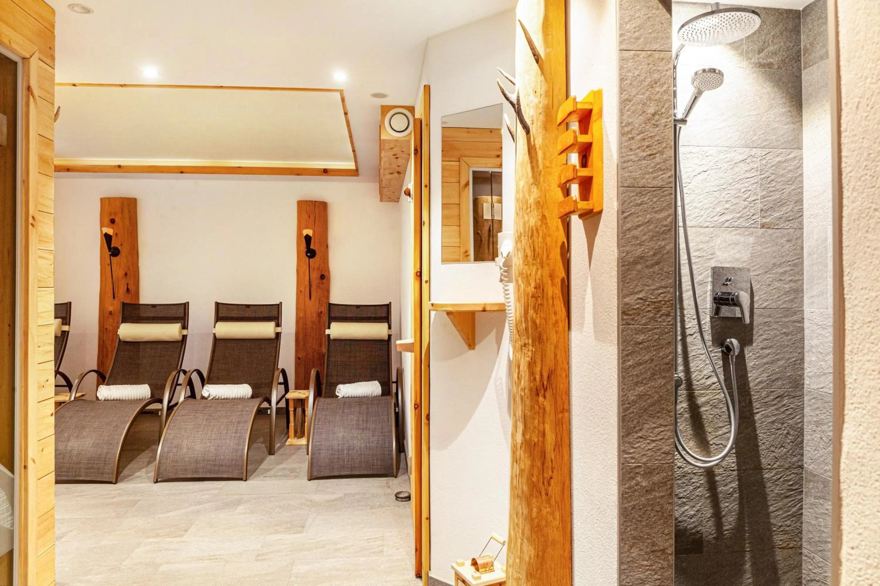 Bathroom in Studio Hochzillertal mit Sauna