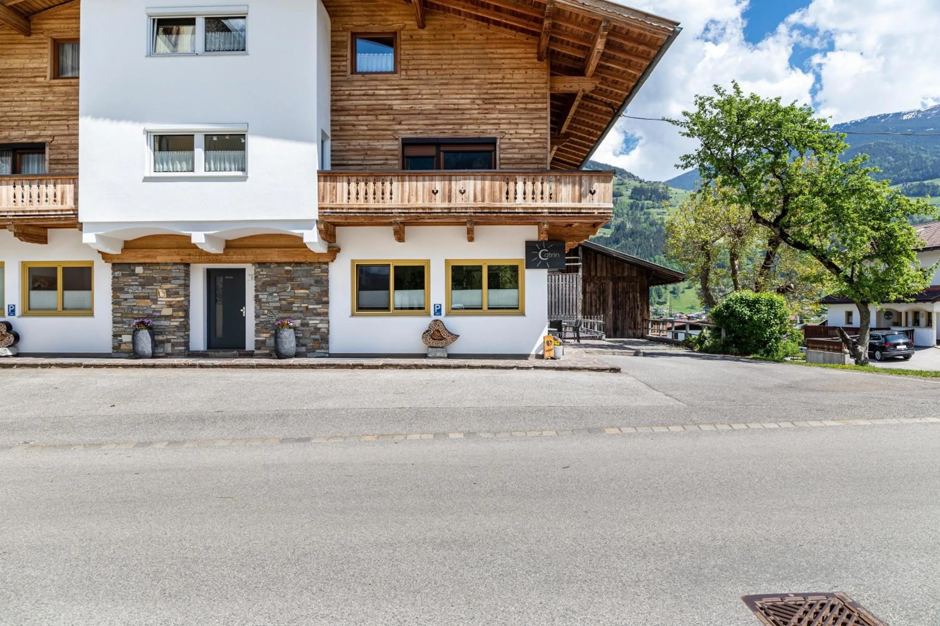 Property building in Studio Hochzillertal mit Sauna