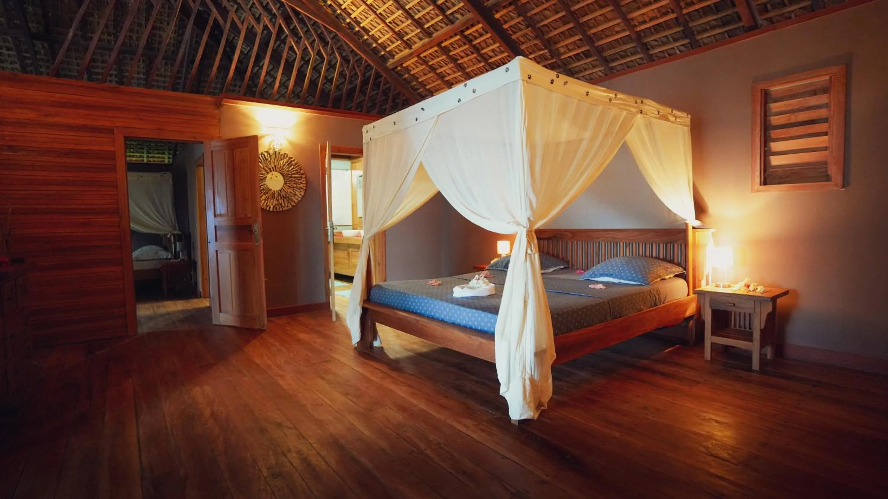 Deluxe Family Room in Manja Kely Lodge - Nosy Komba Island