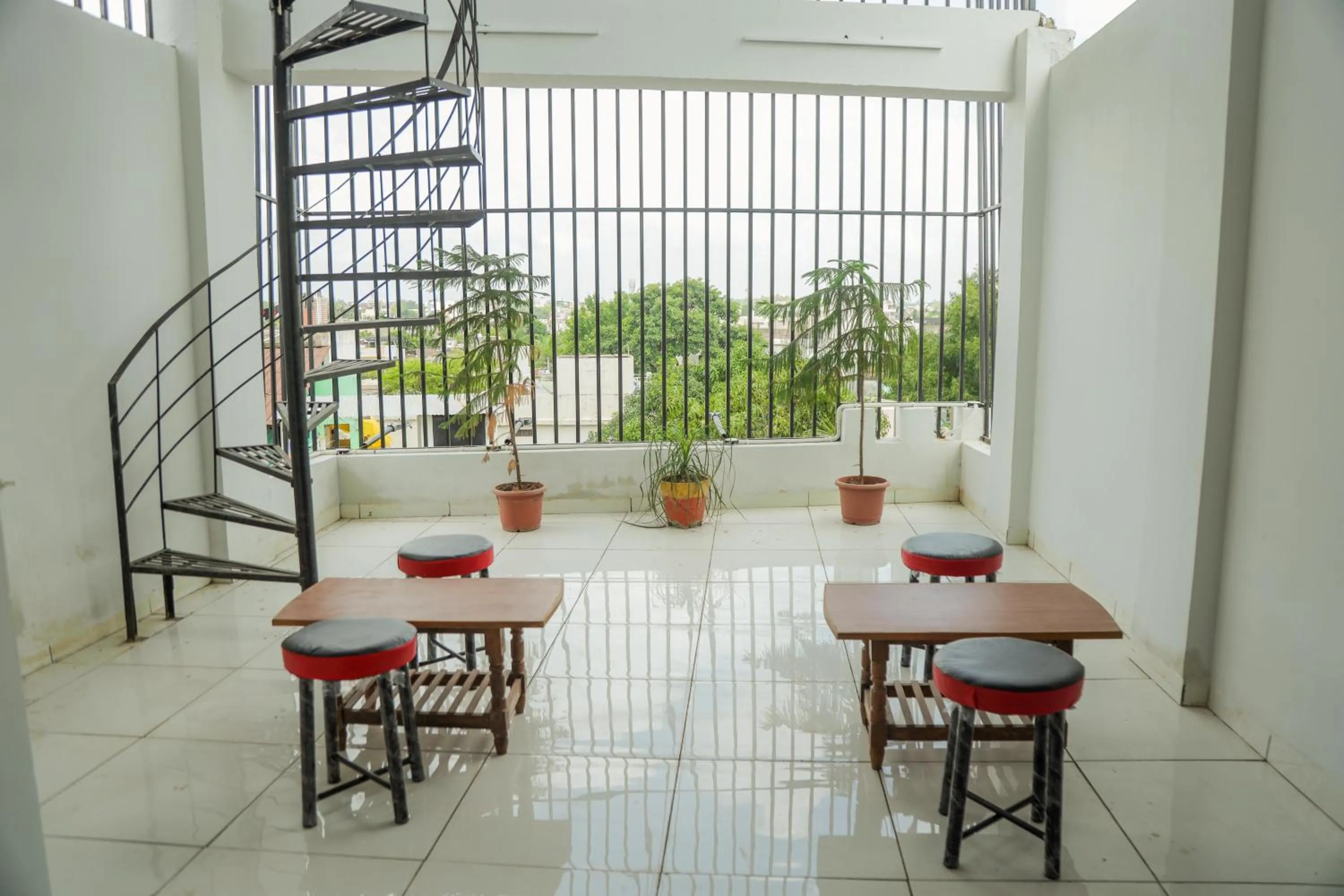 Day in Hotel Dev Krishna Palace