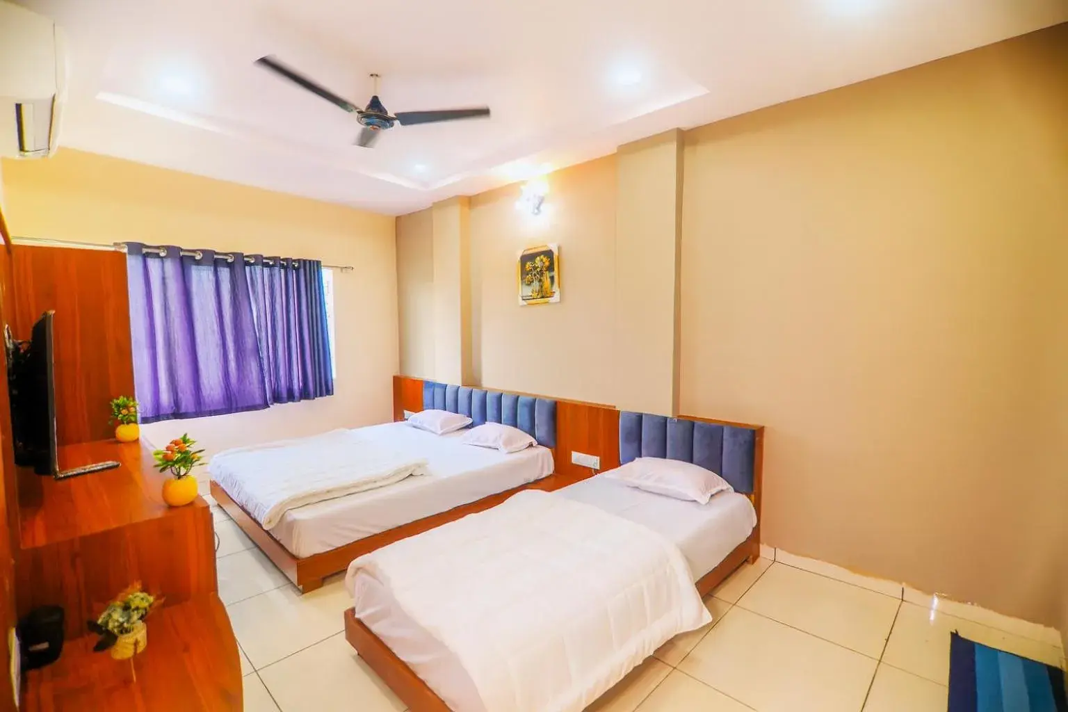 Bed in Hotel Dev Krishna Palace Bed in Hotel Dev Krishna Palace