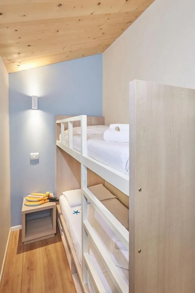 bunk bed, Bed in Paradù EcoVillage & Resort