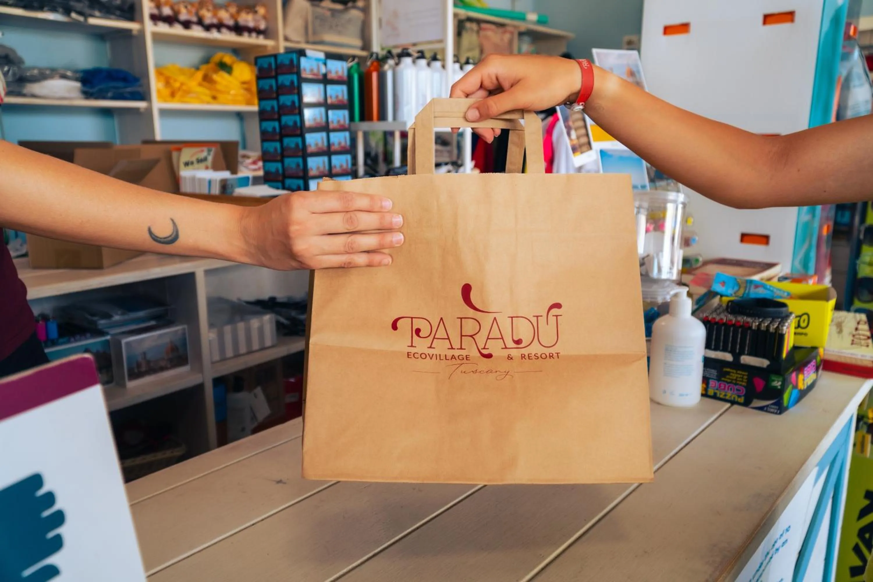 On-site shops in Paradù EcoVillage & Resort