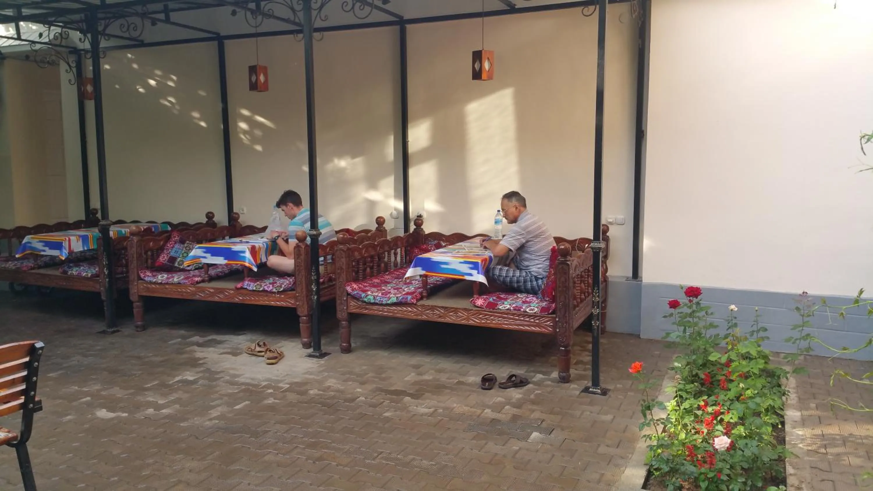 Gulnara Guesthouse - Hostel
