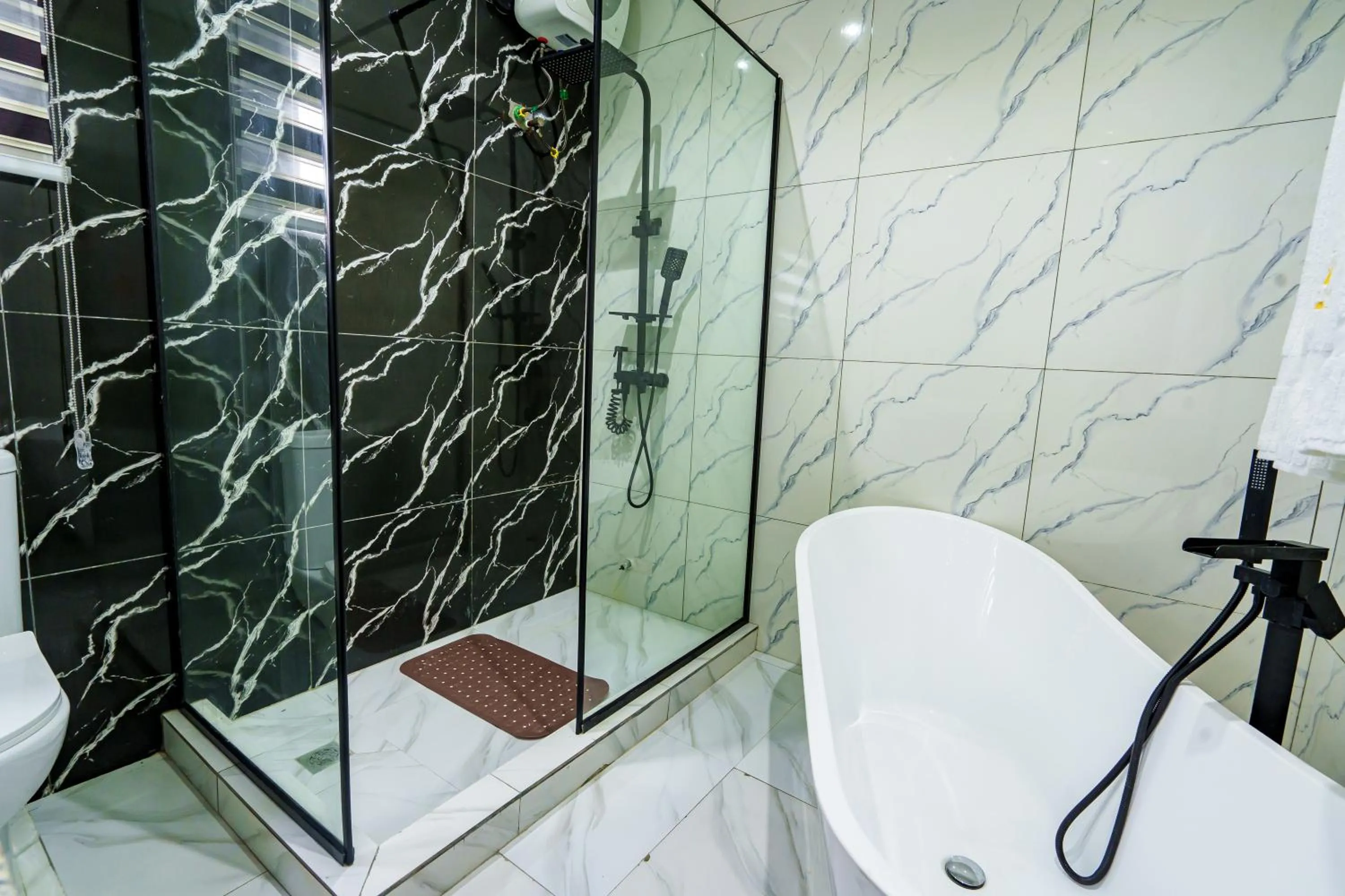 Shower in Roston Hotels