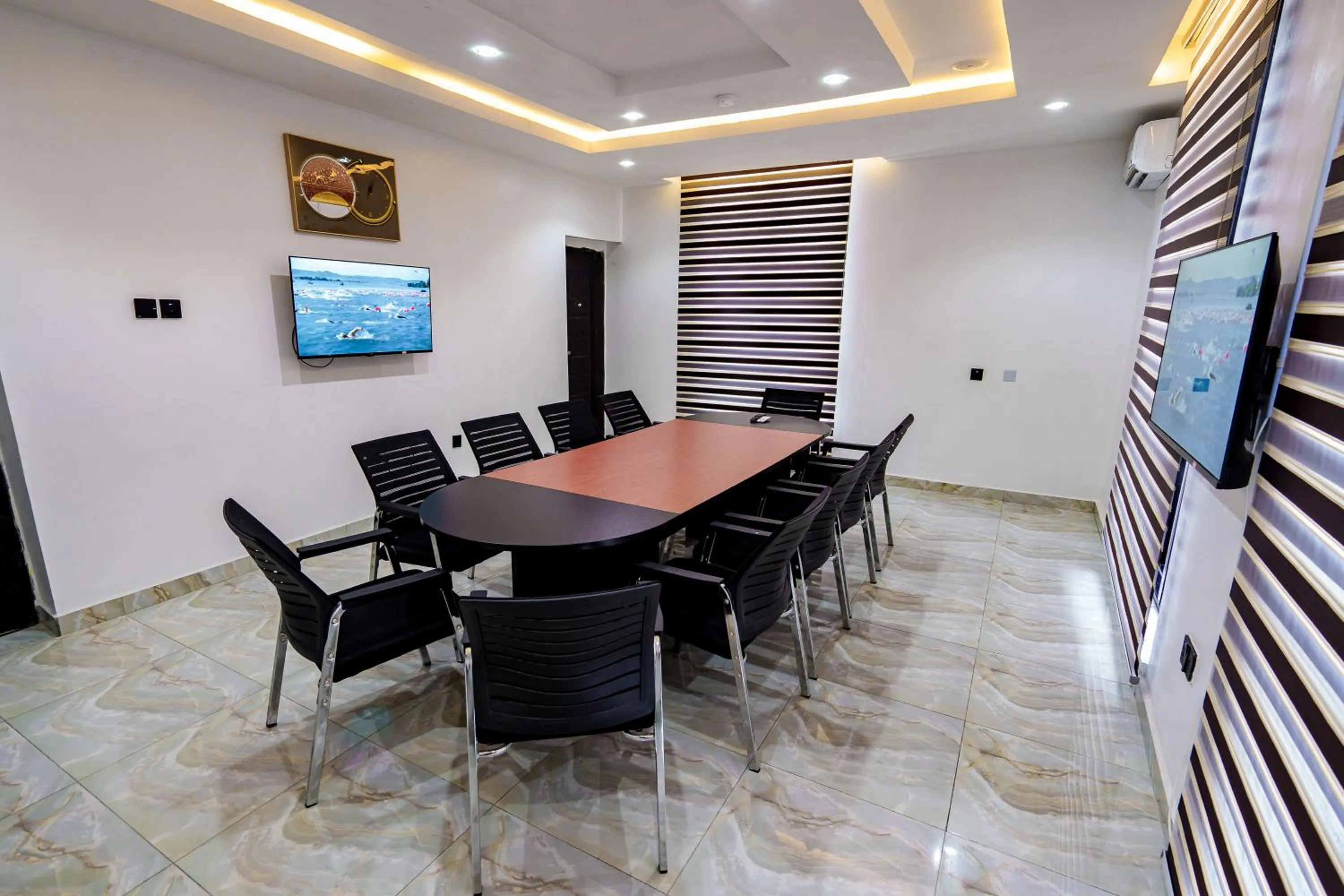 Meeting/conference room in Roston Hotels