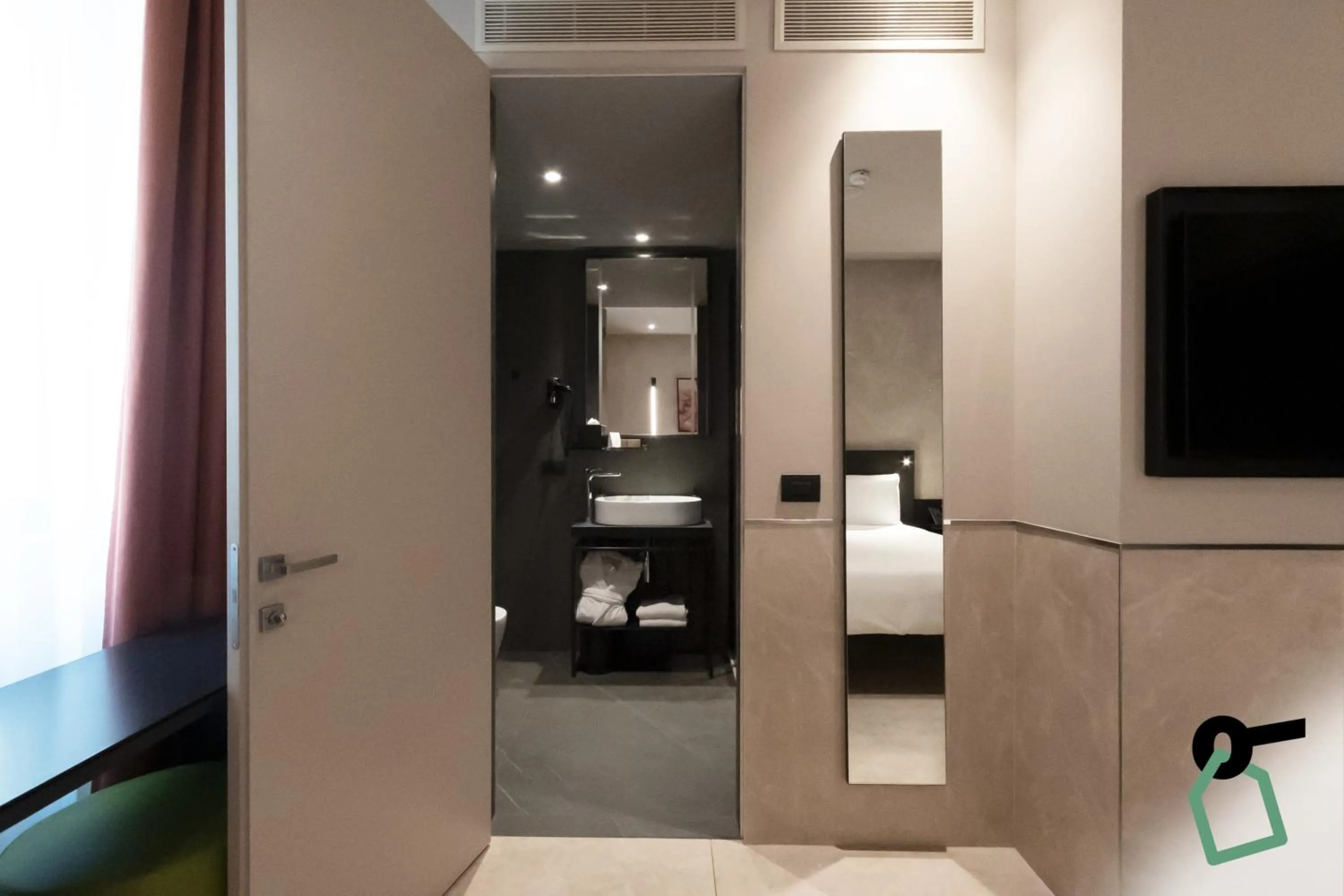 Bathroom in HOTIDAY Room Collection - Milano Cinque Giornate