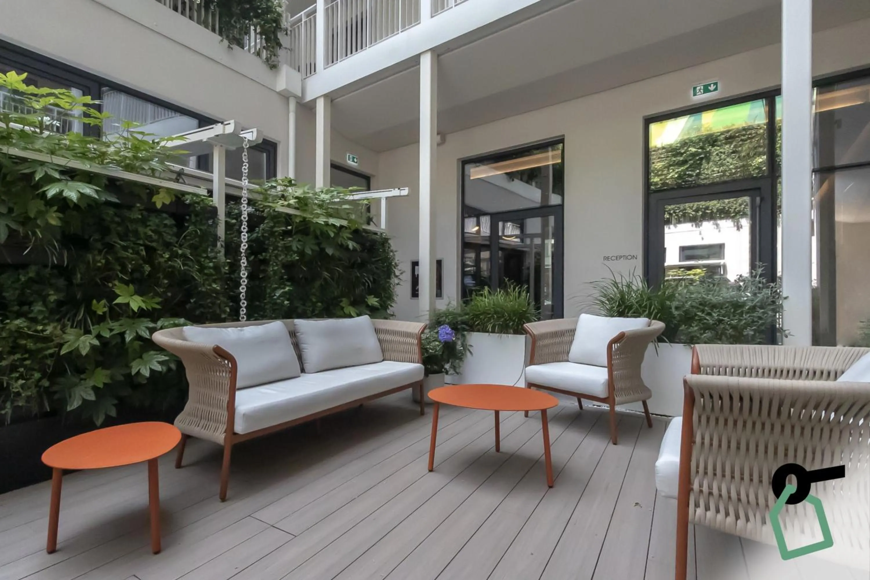 Patio in HOTIDAY Room Collection - Milano Cinque Giornate