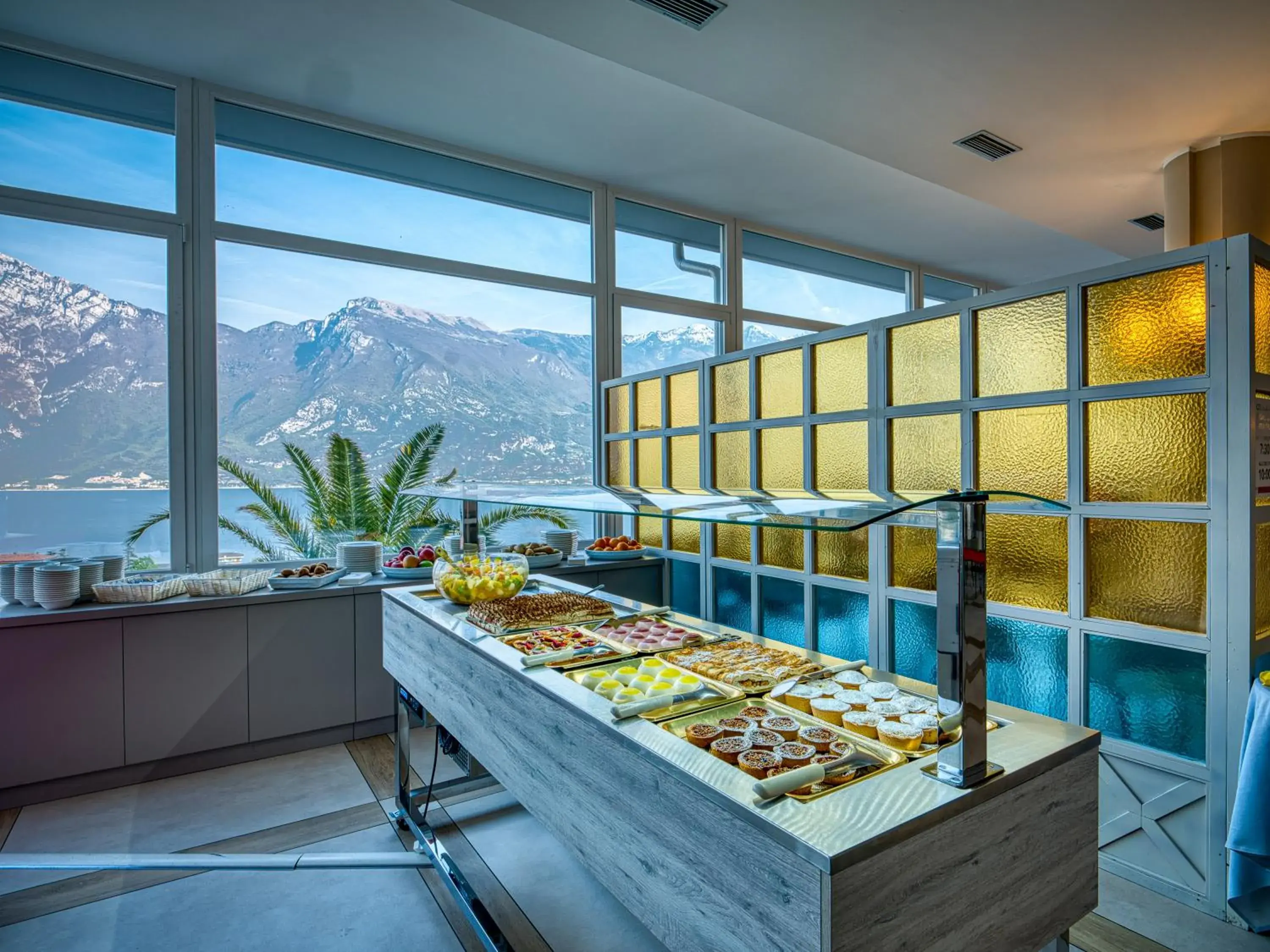 Restaurant/places to eat in Hotel Cristina Restaurant/places to eat in Hotel Cristina