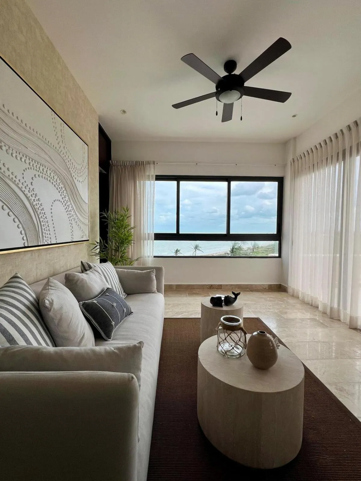 Penthouse Navela 405 by Cercana