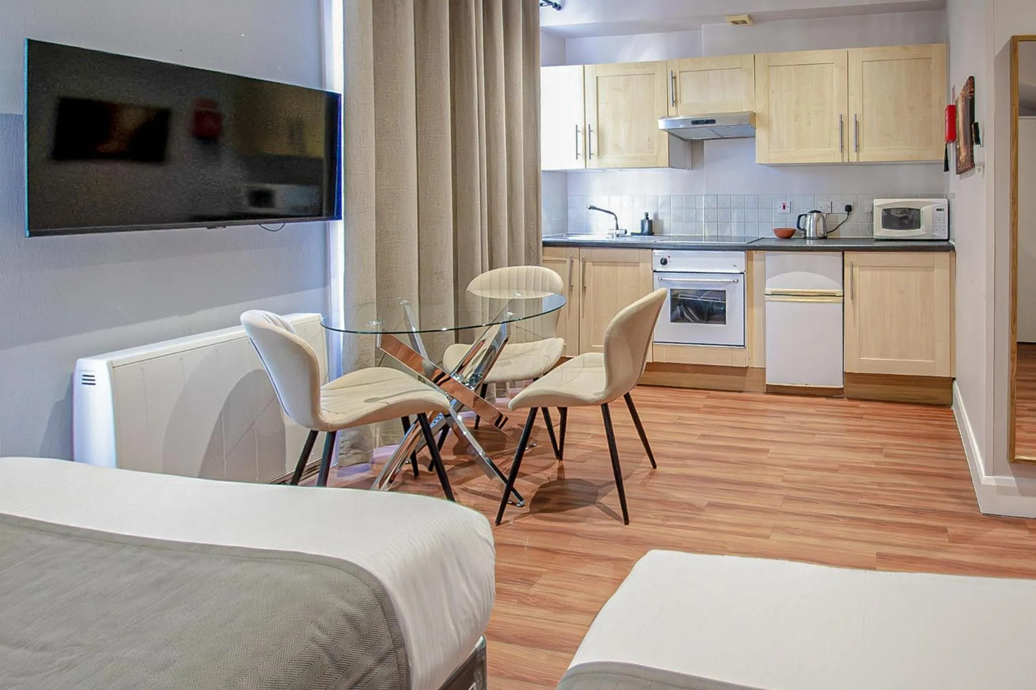 TV and multimedia in Imperial Court Studios