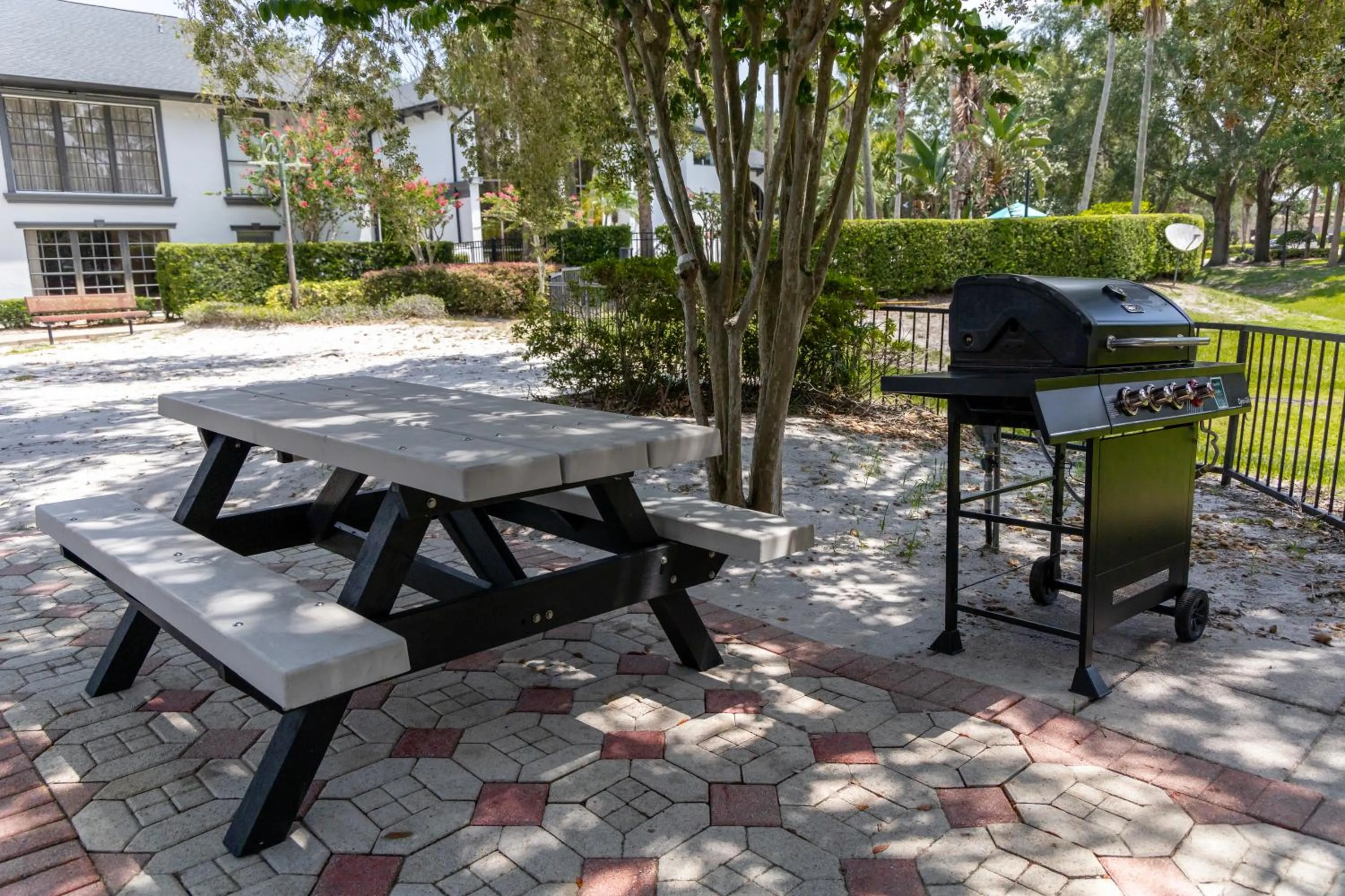 BBQ facilities in The Fold Hotels Orlando