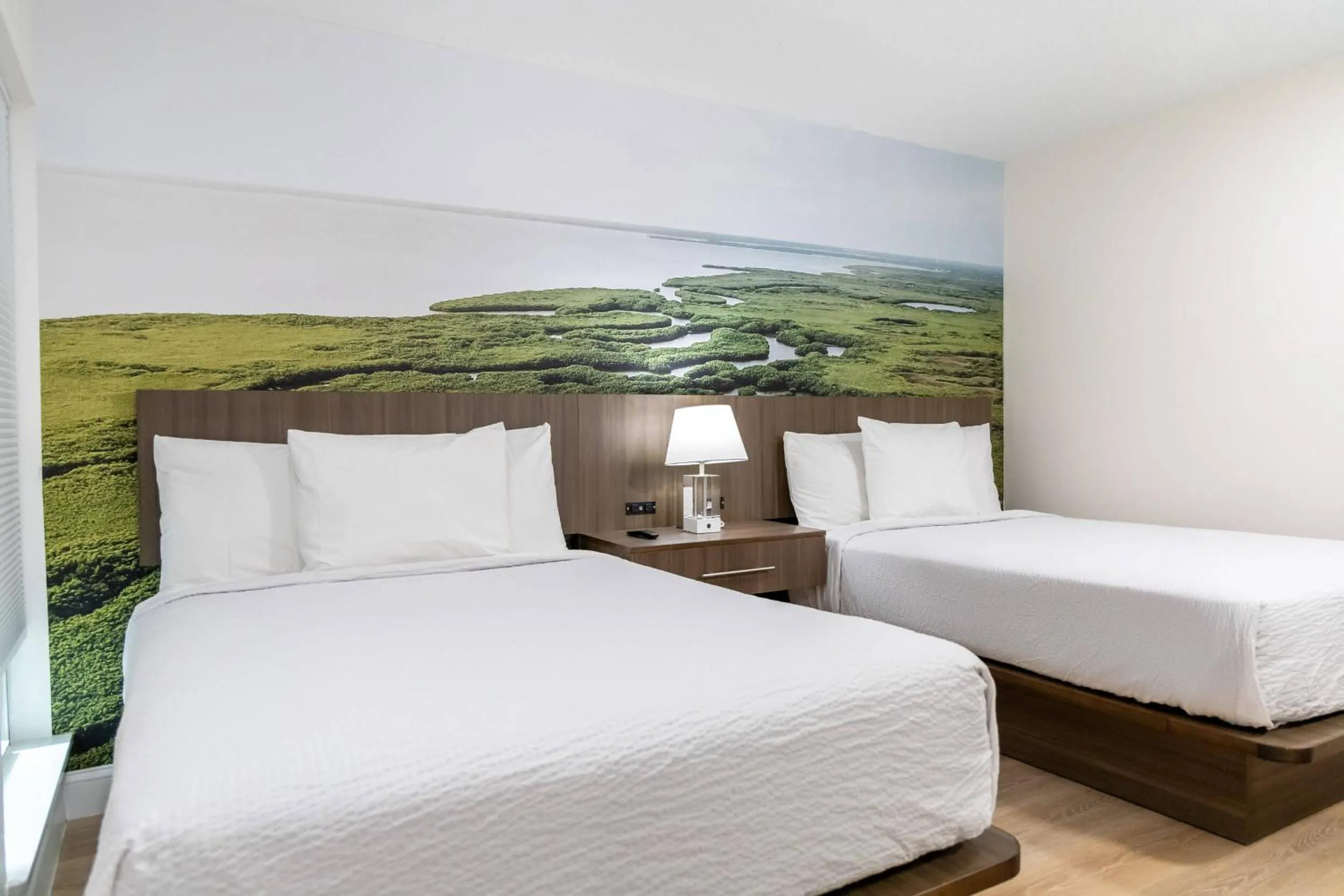 Bedroom, Bed in The Fold Hotels Orlando