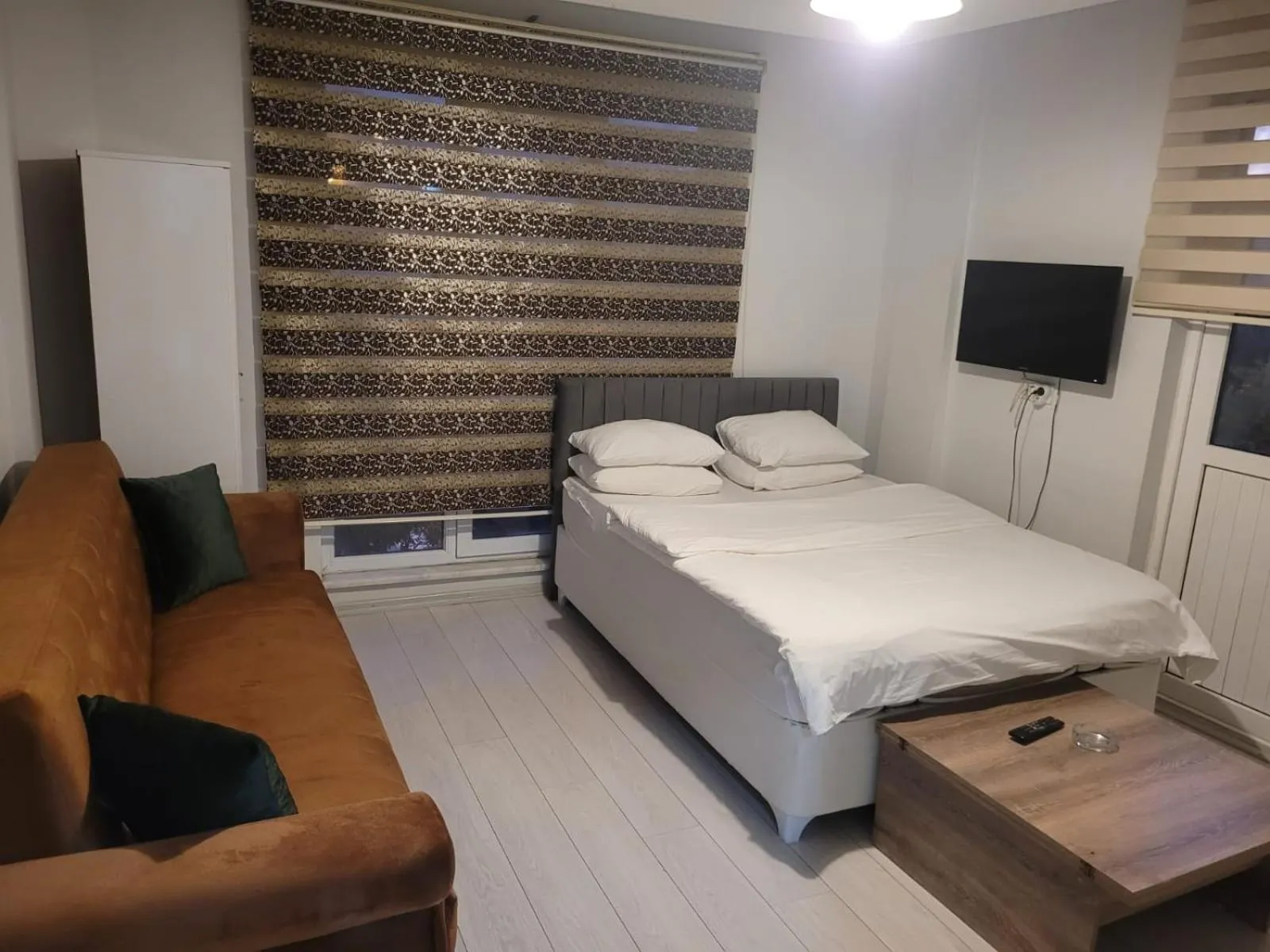 Bed in Sea House Otel