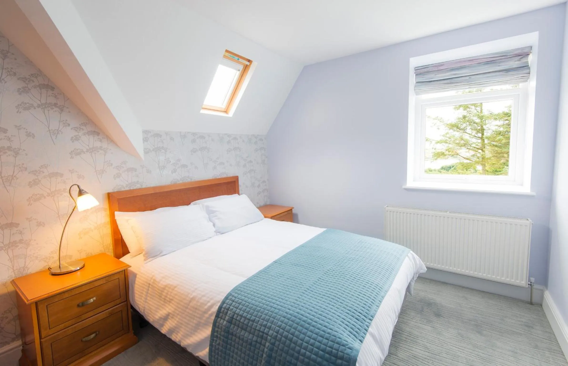 Bed in Gwesty Gadlys Hotel