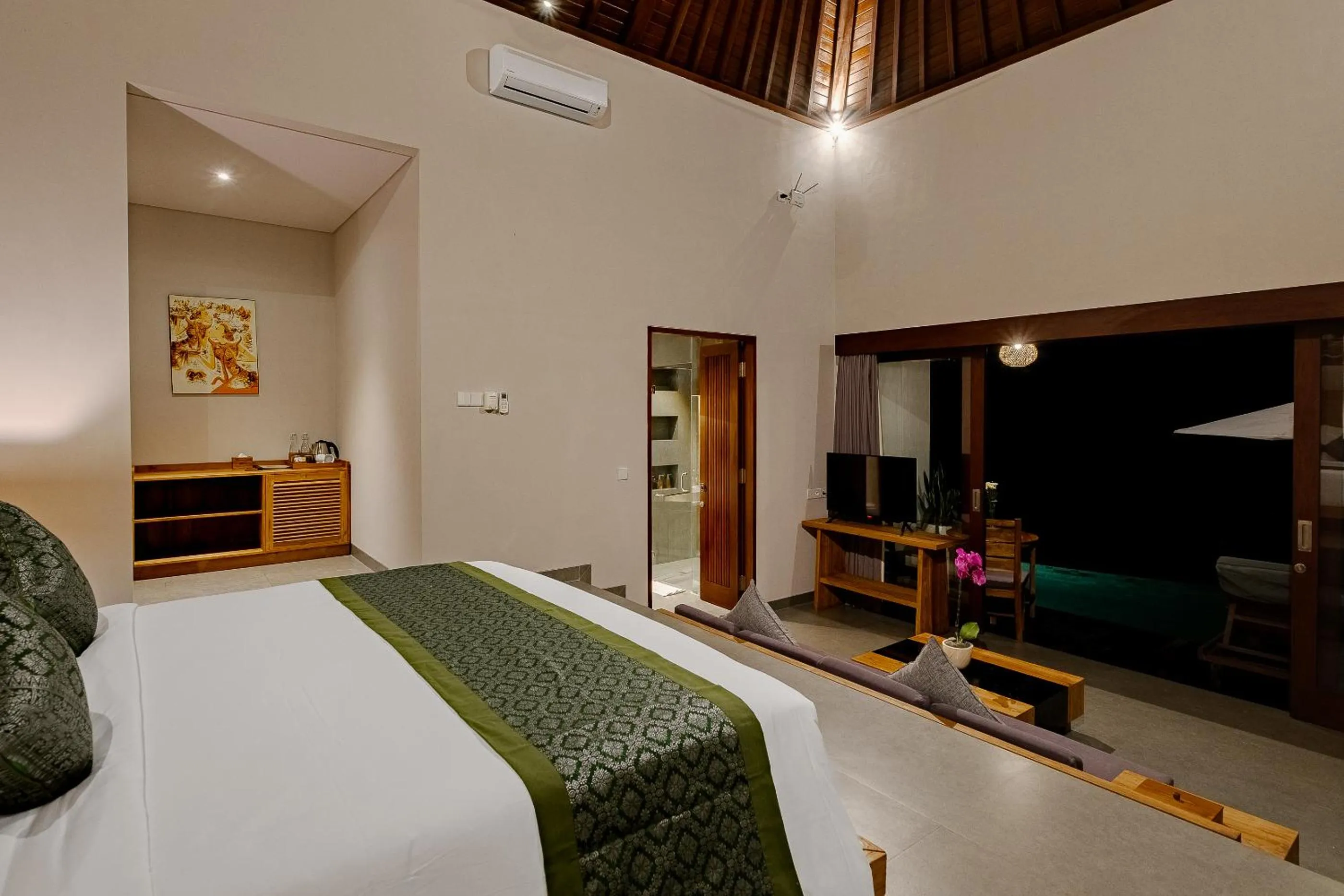 Bed in Elitya Ubud Villa