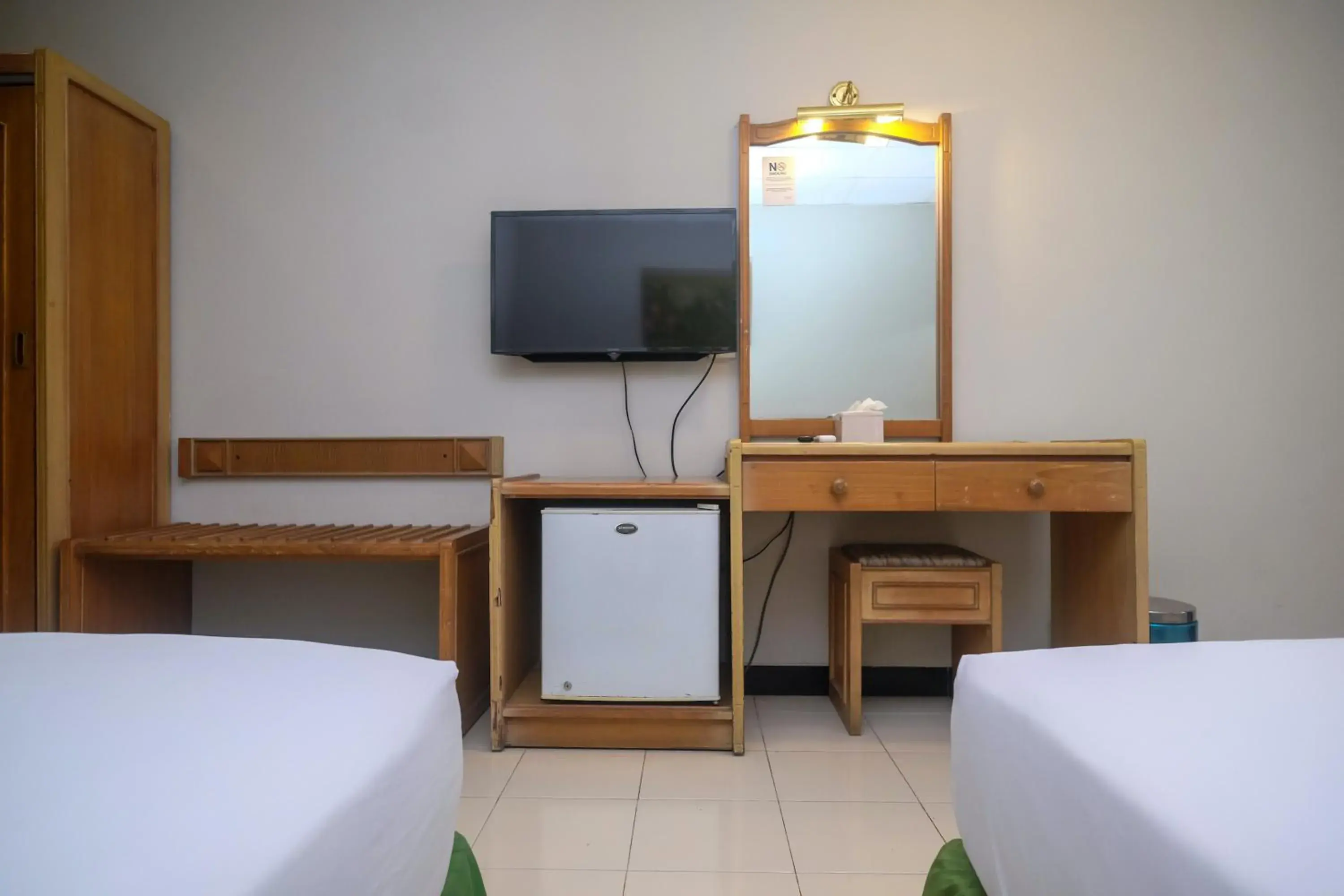 Bed in Hotel Surya Asia Bed in Hotel Surya Asia