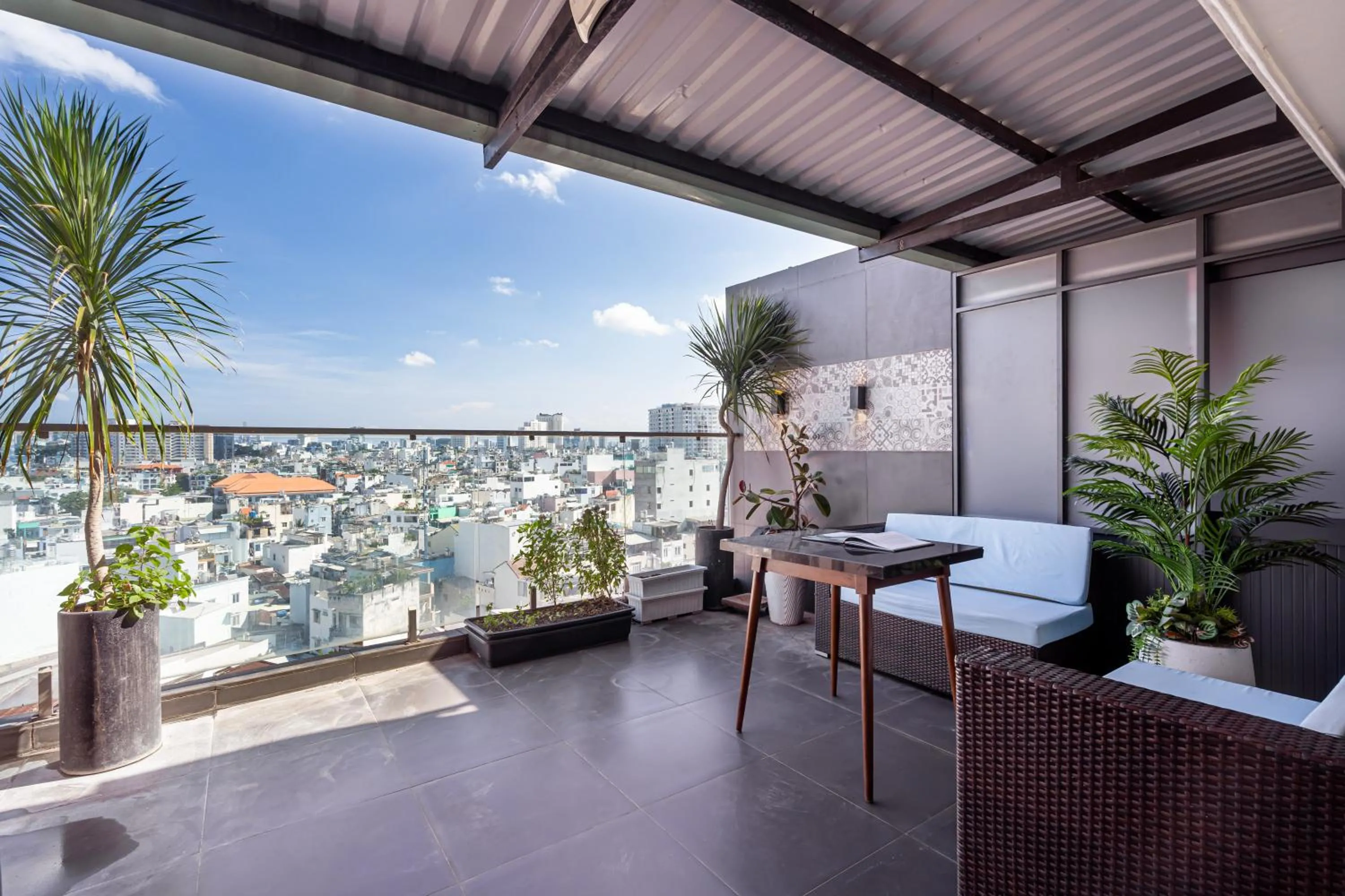 Otis Apartment - 33 Trần Kế Xương Rooftop View