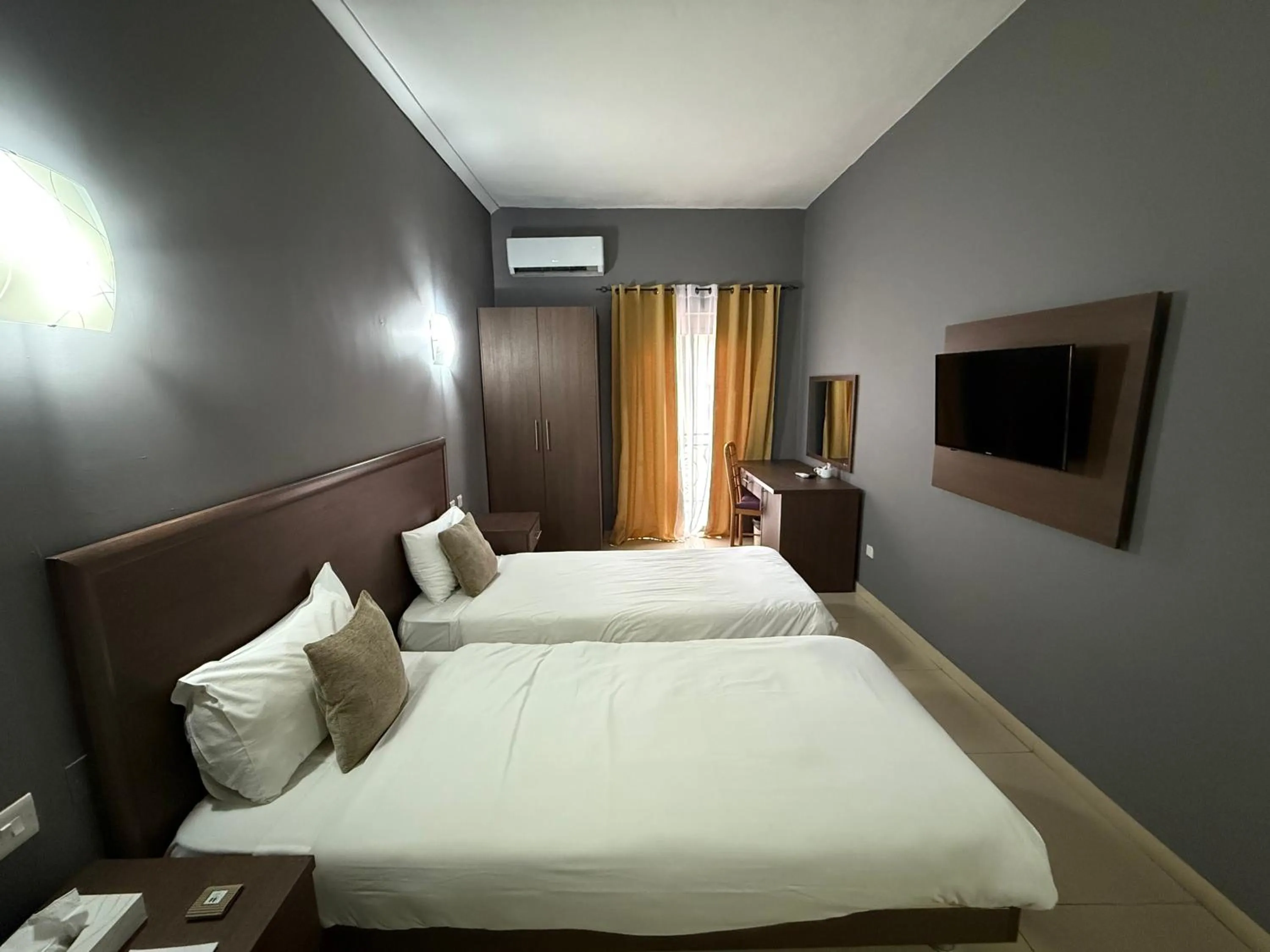 Bed in The Windsor Hotel