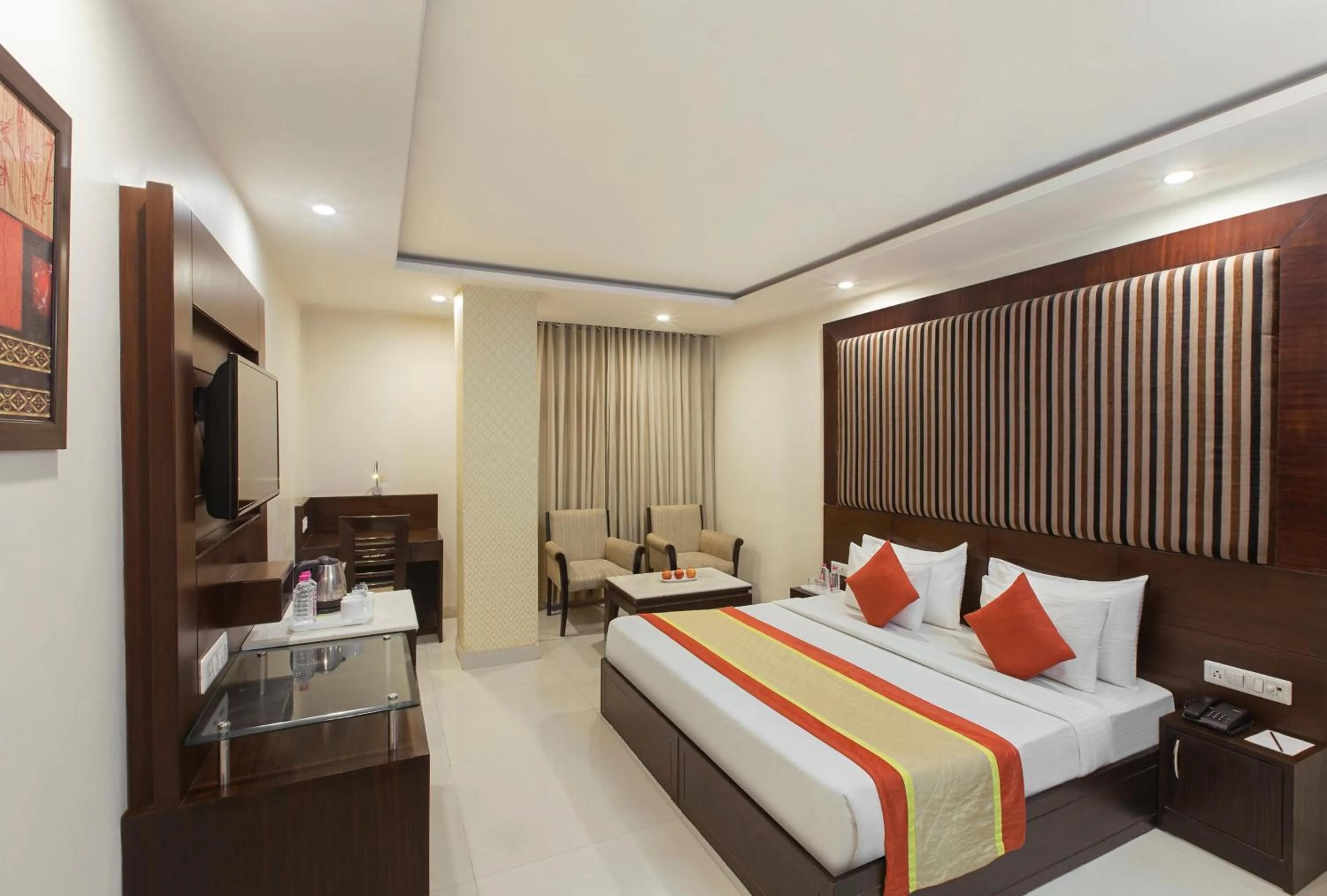 Bedroom, Bed in Cosmos Raj Plaza Jaipur