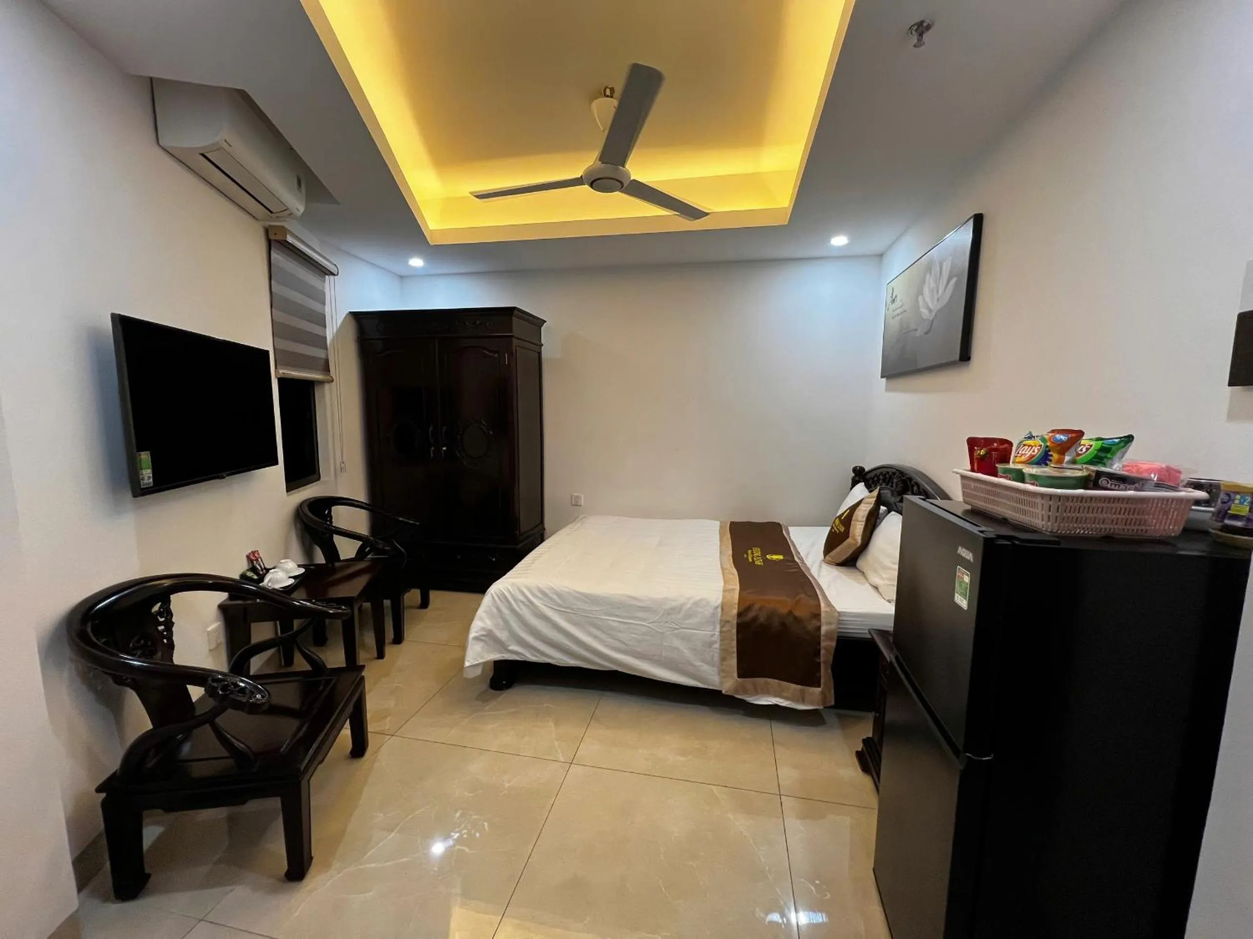 Bed in Hương Linh Apartment