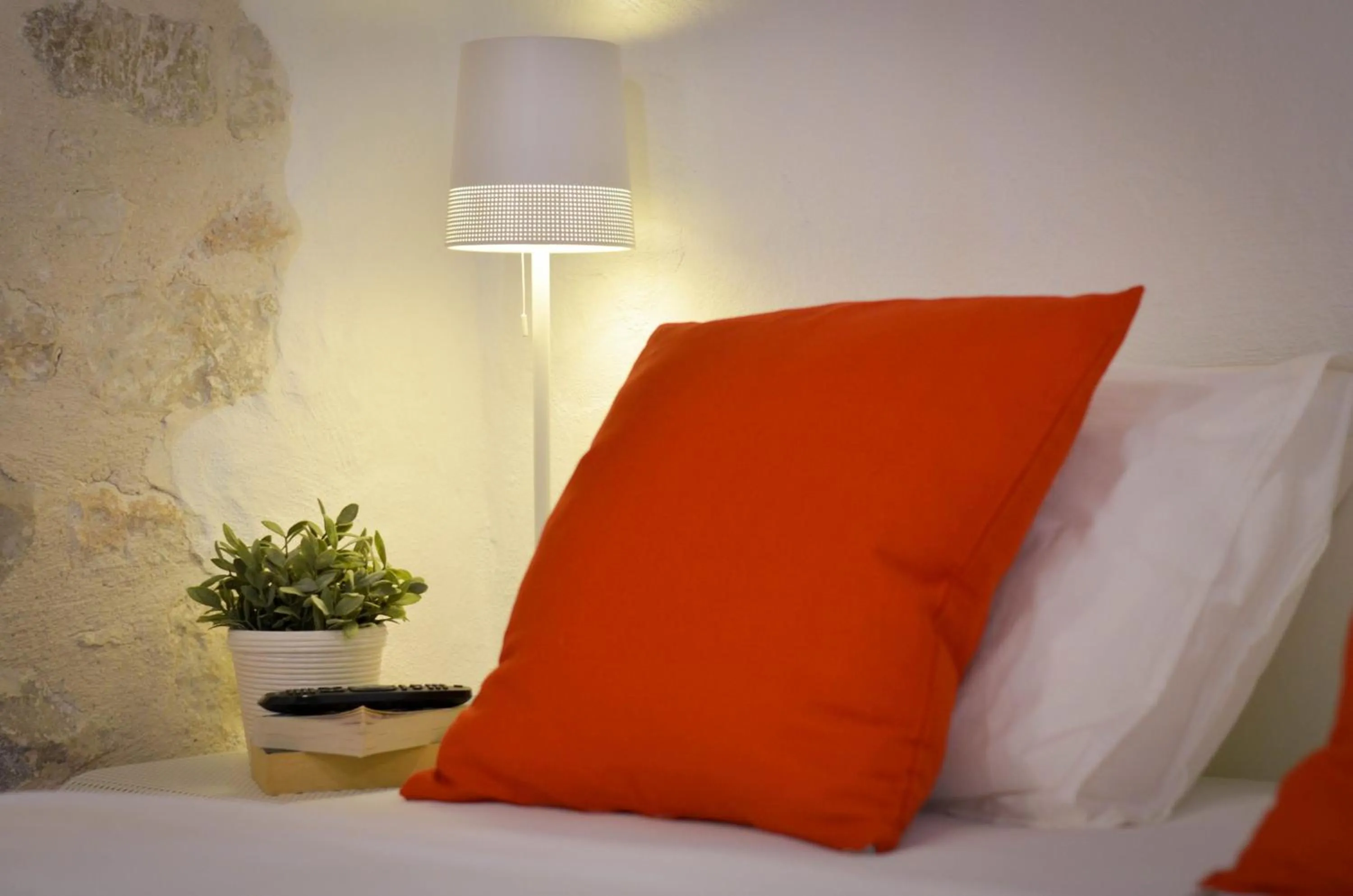 Decorative detail, Bed in Apartments & Rooms Tiramola - Old Town