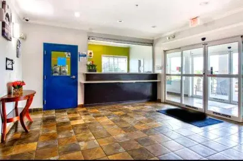 Oyo Townhouse Sulphur,LA Extended Stay I-10 Oyo Townhouse Sulphur,LA Extended Stay I-10