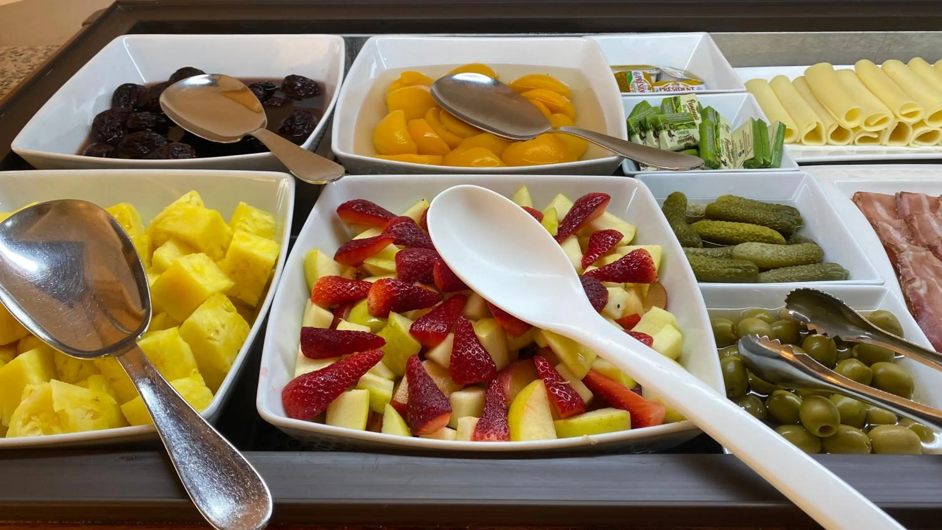 Breakfast in Hotel Estée