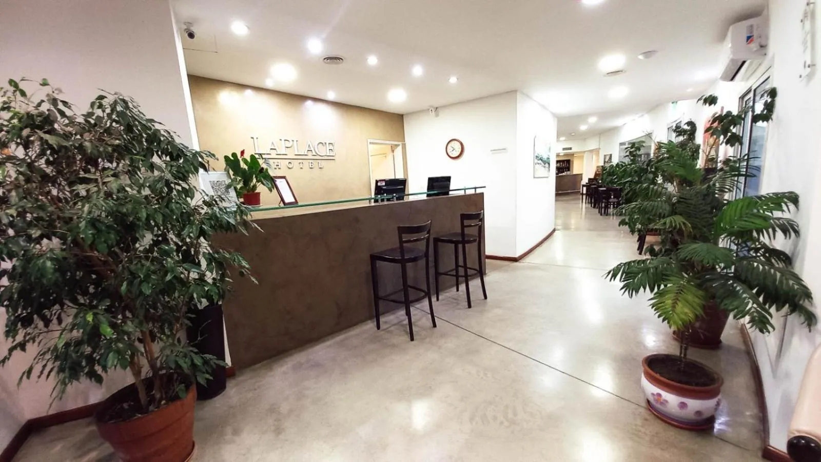 Laplace Hotel