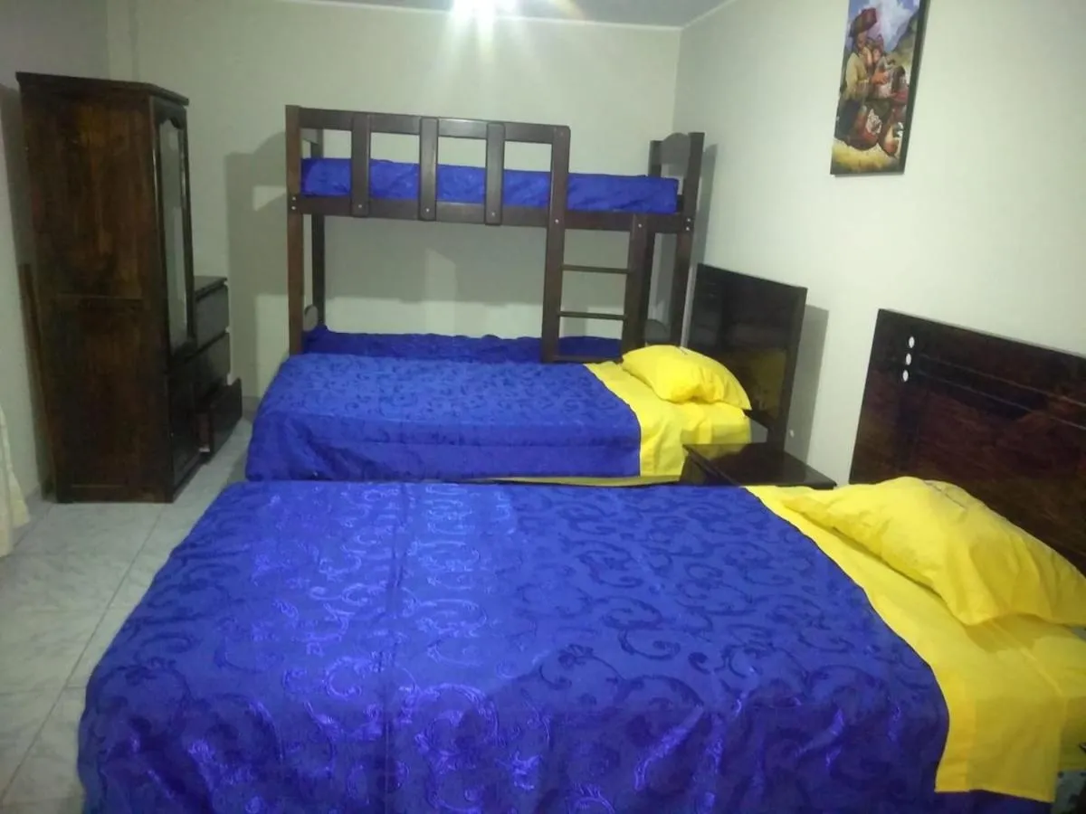 Angelica's House 2BR Near Airport Terrace WiFi