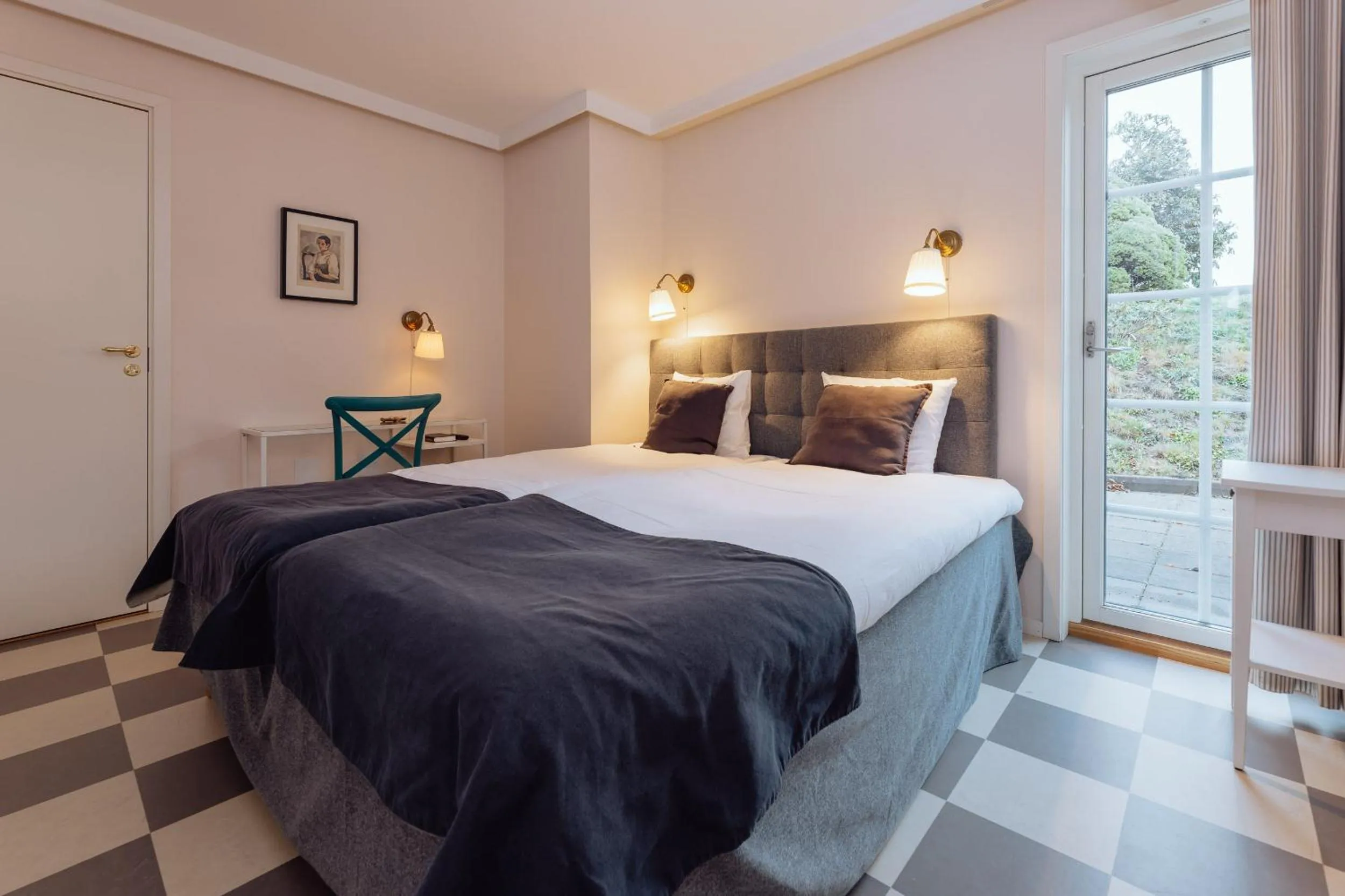 Property building, Bed in Bauergården