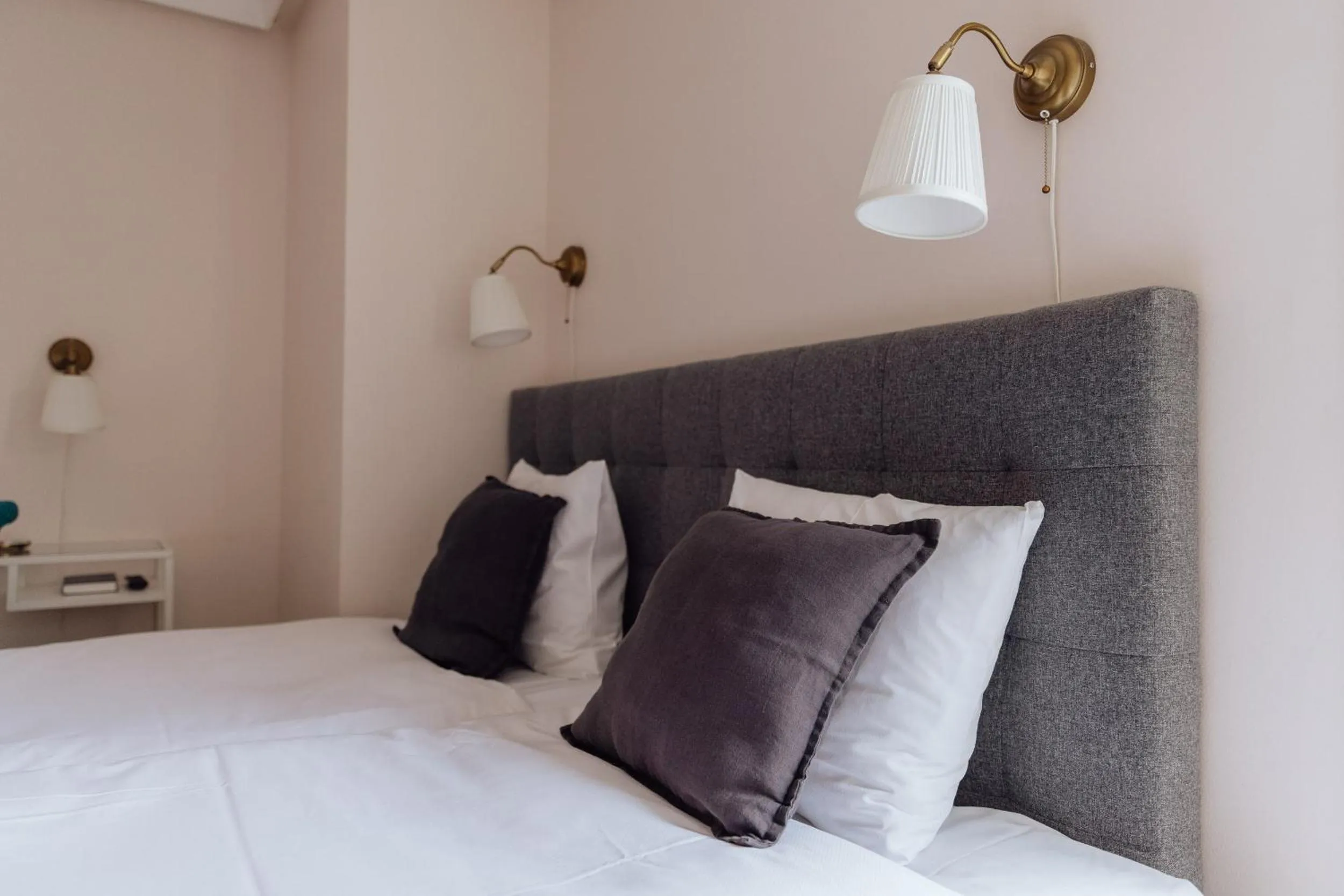 Property building, Bed in Bauergården