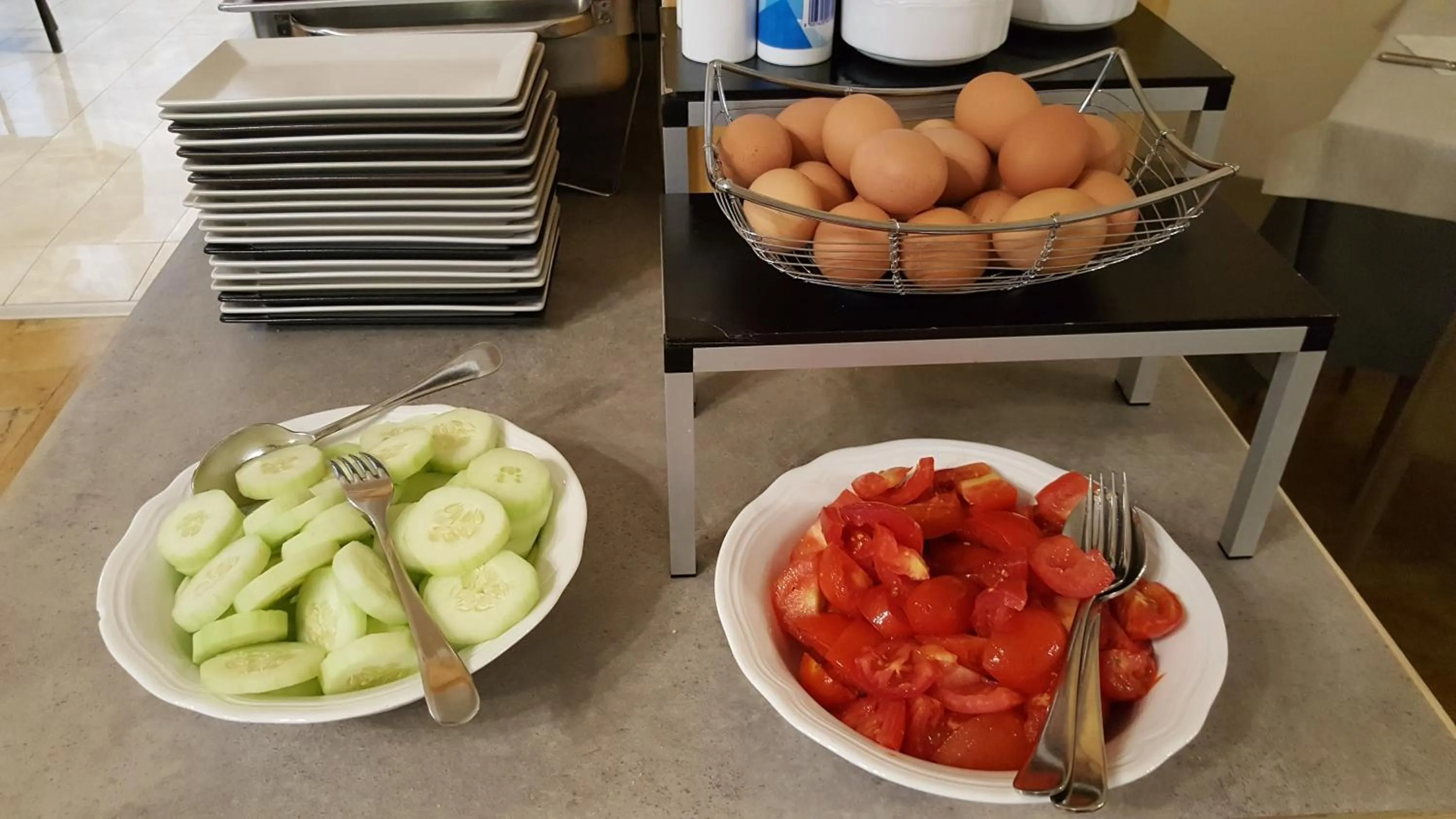Buffet breakfast in Hotel Madison